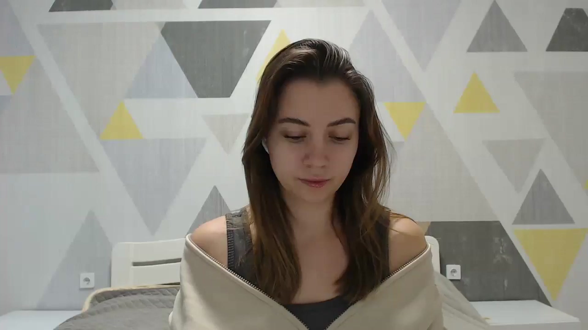 Gallery image thumbnail from Sulfate0's myfreecams stream on, 01/18/2025, 09:45 image 11 of 20