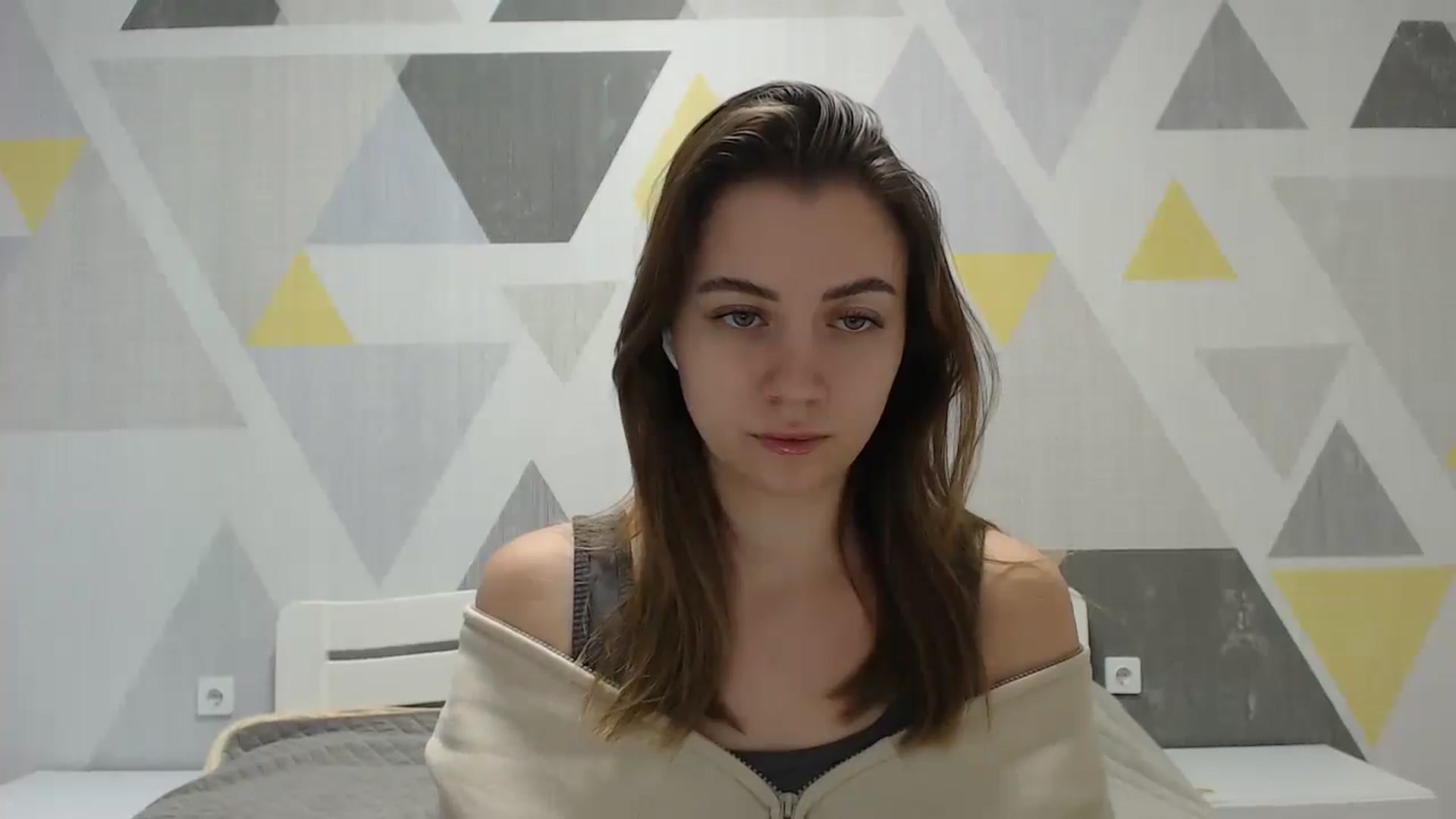 Gallery image thumbnail from Sulfate0's myfreecams stream on, 01/18/2025, 09:45 image 9 of 20
