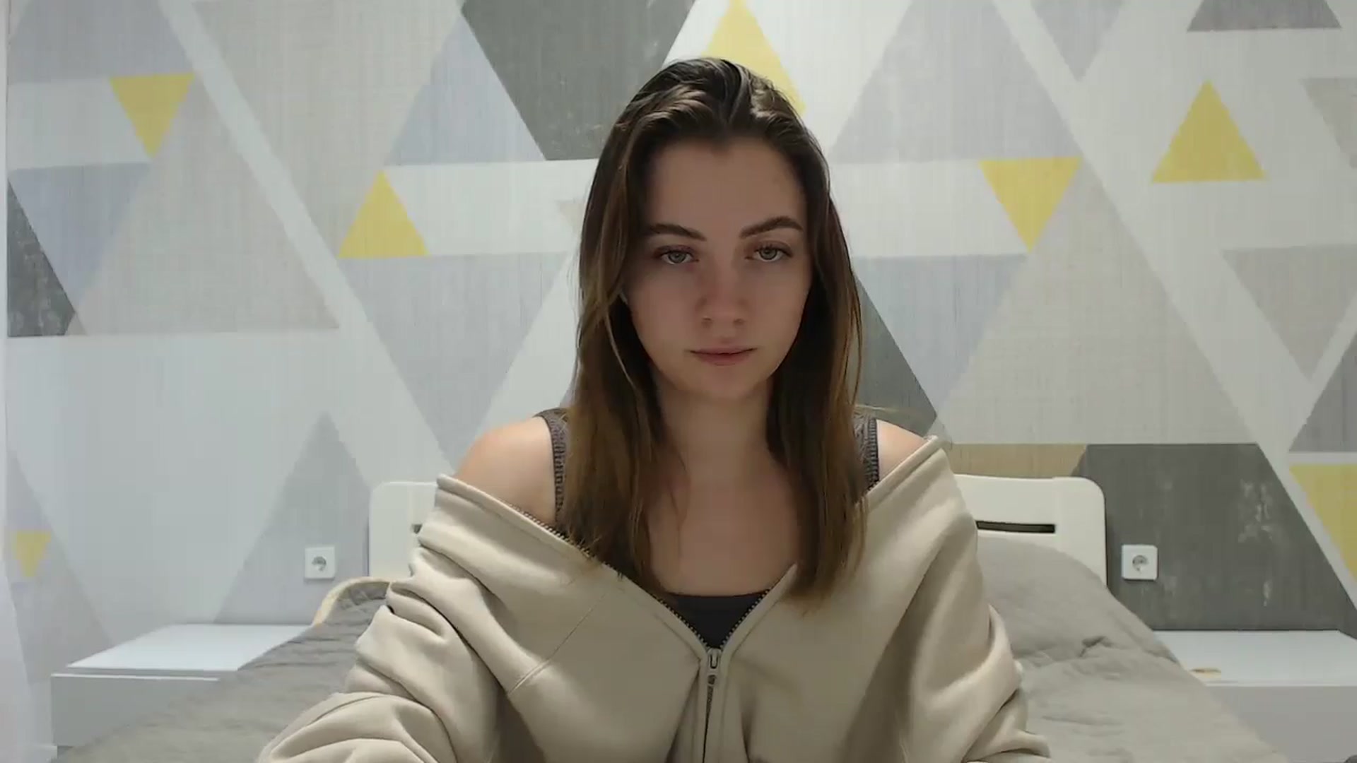 Gallery image thumbnail from Sulfate0's myfreecams stream on, 01/18/2025, 10:48 image 11 of 20