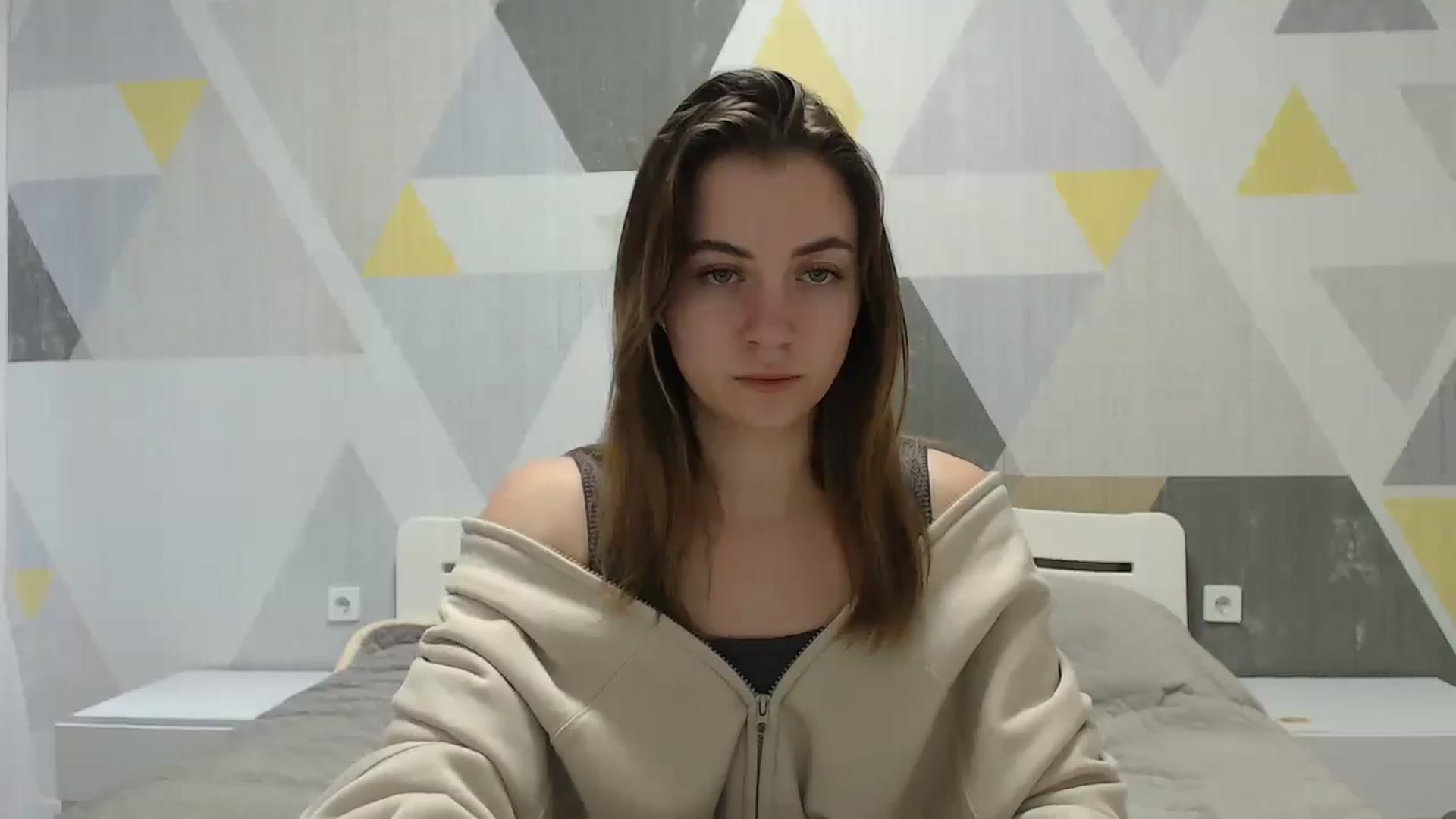 Gallery image thumbnail from Sulfate0's myfreecams stream on, 01/18/2025, 10:48 image 12 of 20