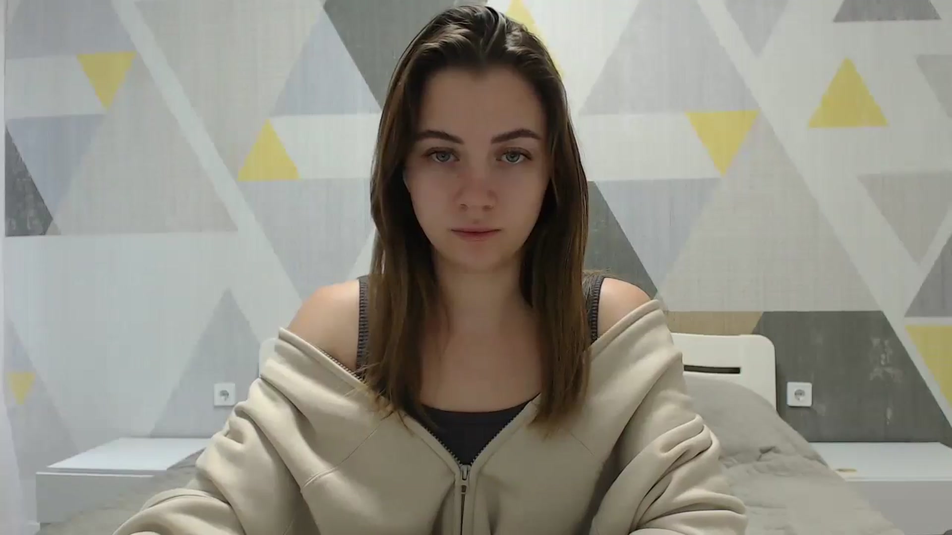 Gallery image thumbnail from Sulfate0's myfreecams stream on, 01/18/2025, 10:48 image 9 of 20