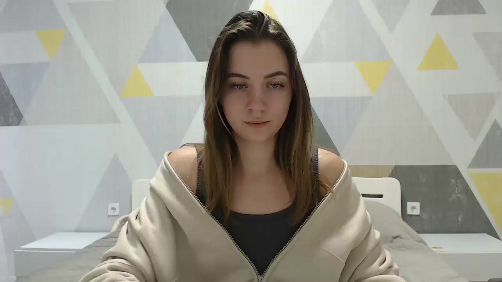 Gallery image thumbnail from Sulfate0's myfreecams stream on, 01/18/2025, 10:48 image 17 of 20