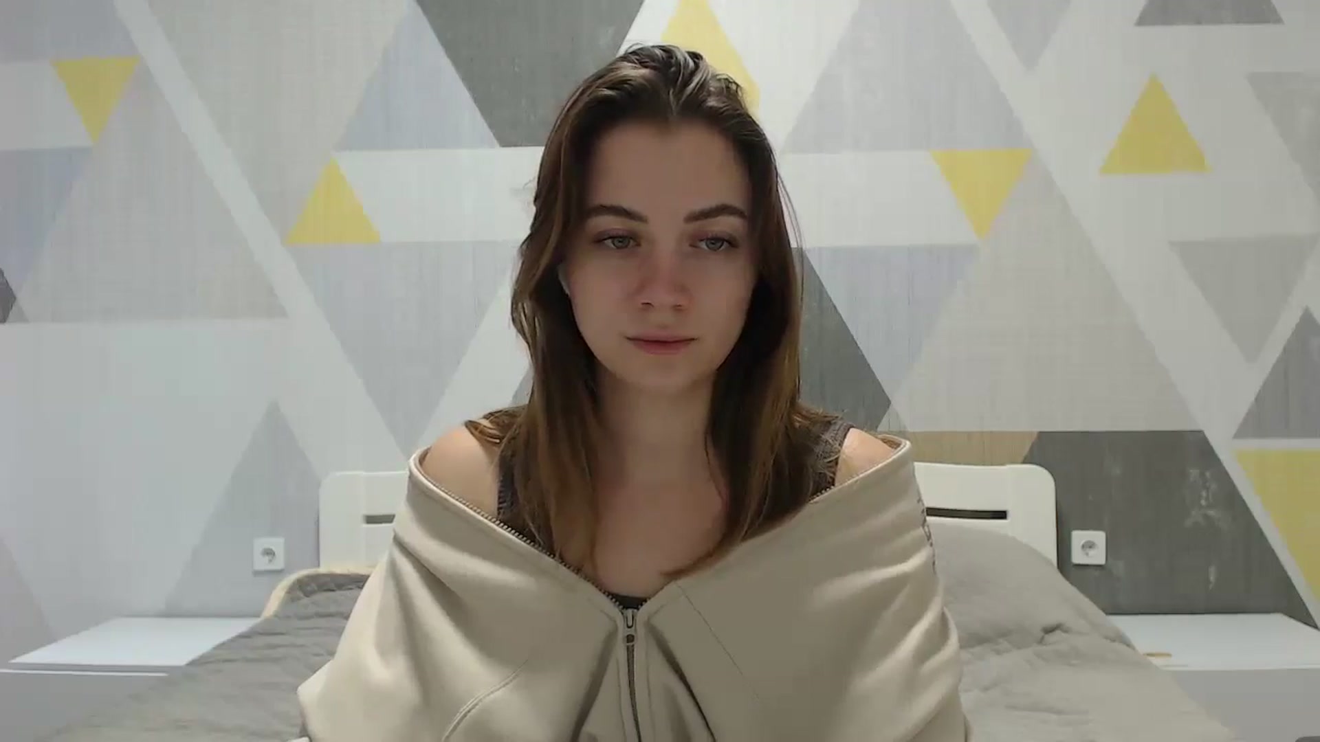 Gallery image thumbnail from Sulfate0's myfreecams stream on, 01/18/2025, 10:48 image 3 of 20