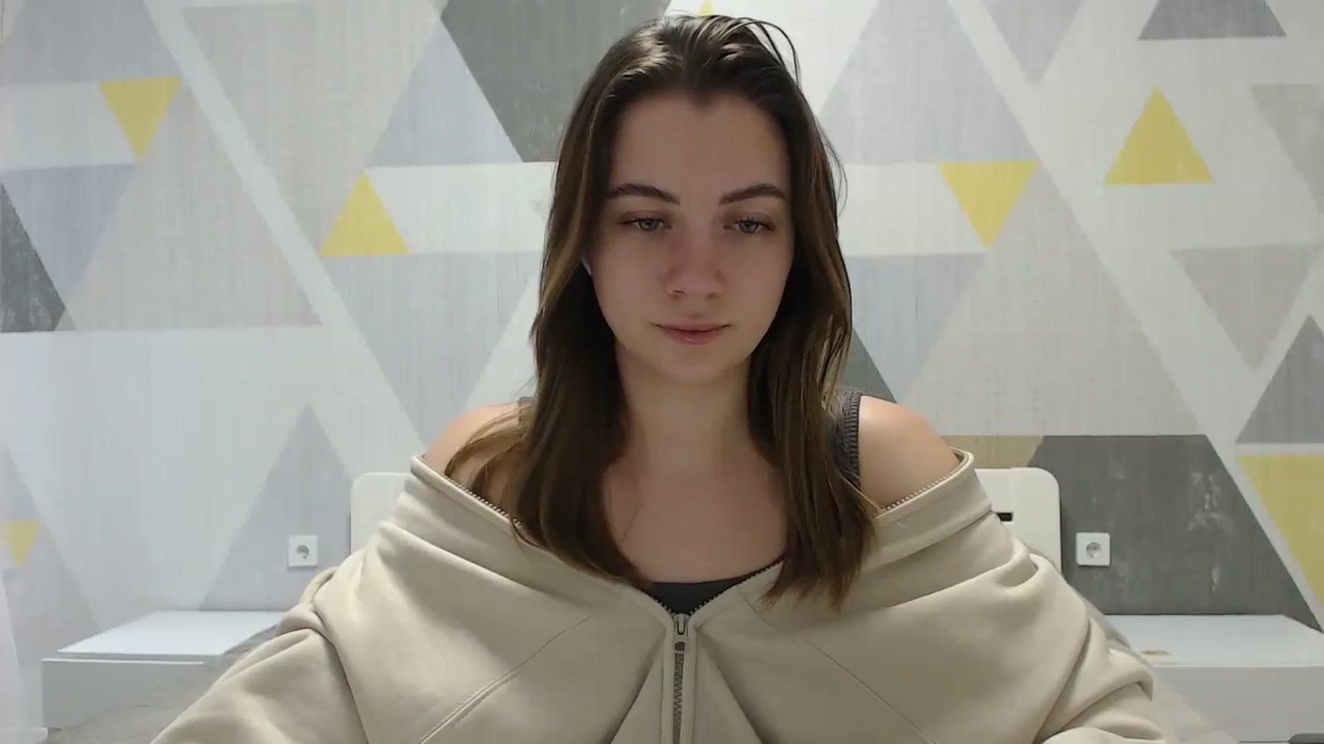 Gallery image thumbnail from Sulfate0's myfreecams stream on, 01/18/2025, 11:15 image 18 of 20