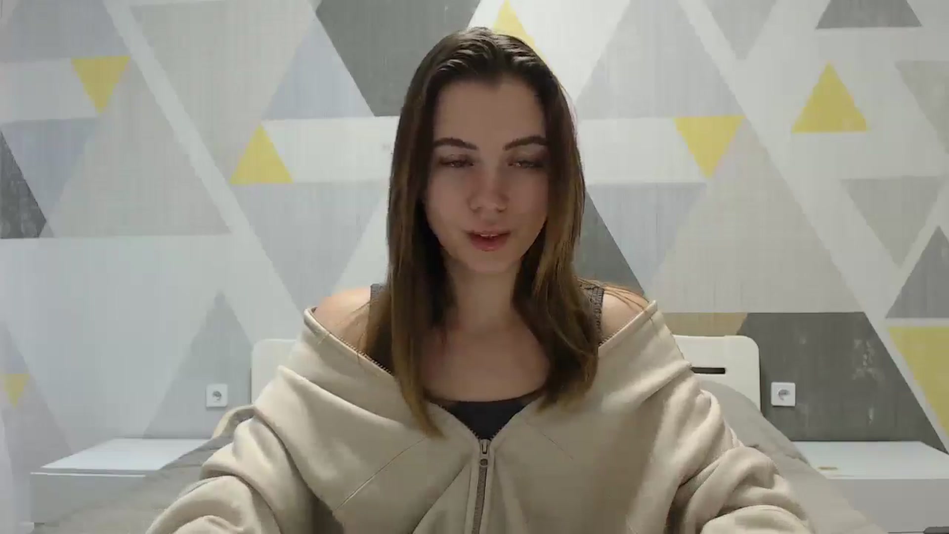 Gallery image thumbnail from Sulfate0's myfreecams stream on, 01/18/2025, 11:15 image 10 of 20
