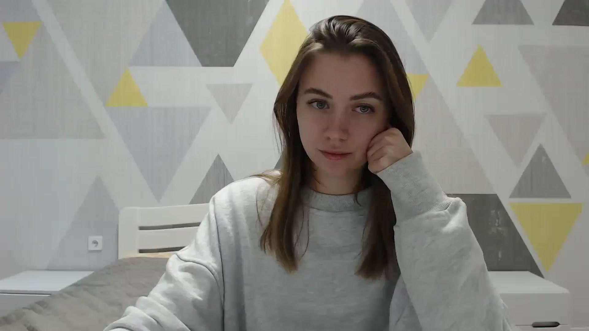 Gallery image thumbnail from Sulfate0's myfreecams stream on, 01/19/2025, 07:47 image 14 of 20
