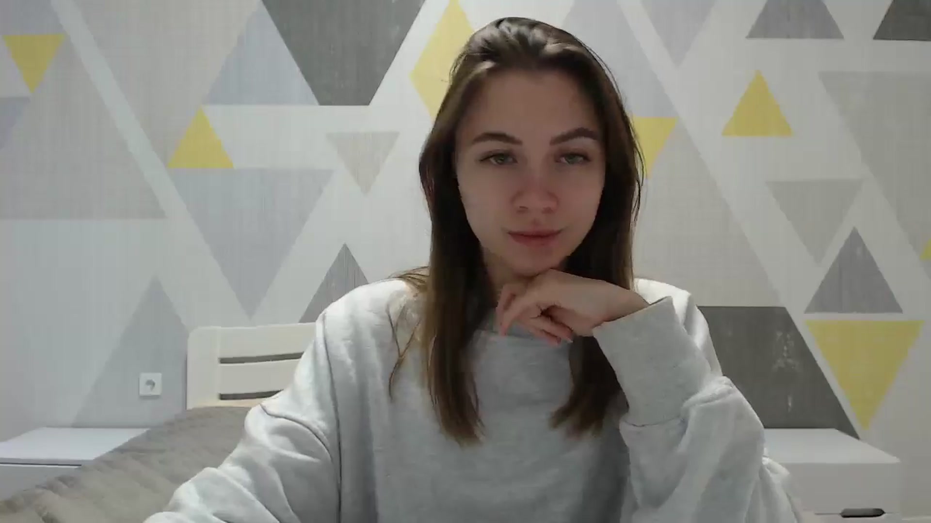 Gallery image thumbnail from Sulfate0's myfreecams stream on, 01/19/2025, 07:47 image 15 of 20