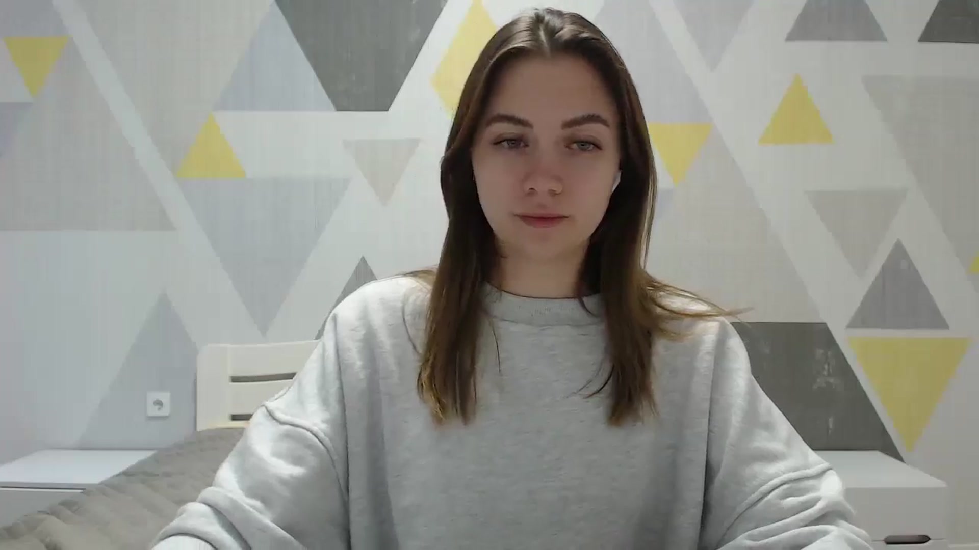 Gallery image thumbnail from Sulfate0's myfreecams stream on, 01/19/2025, 07:47 image 12 of 20