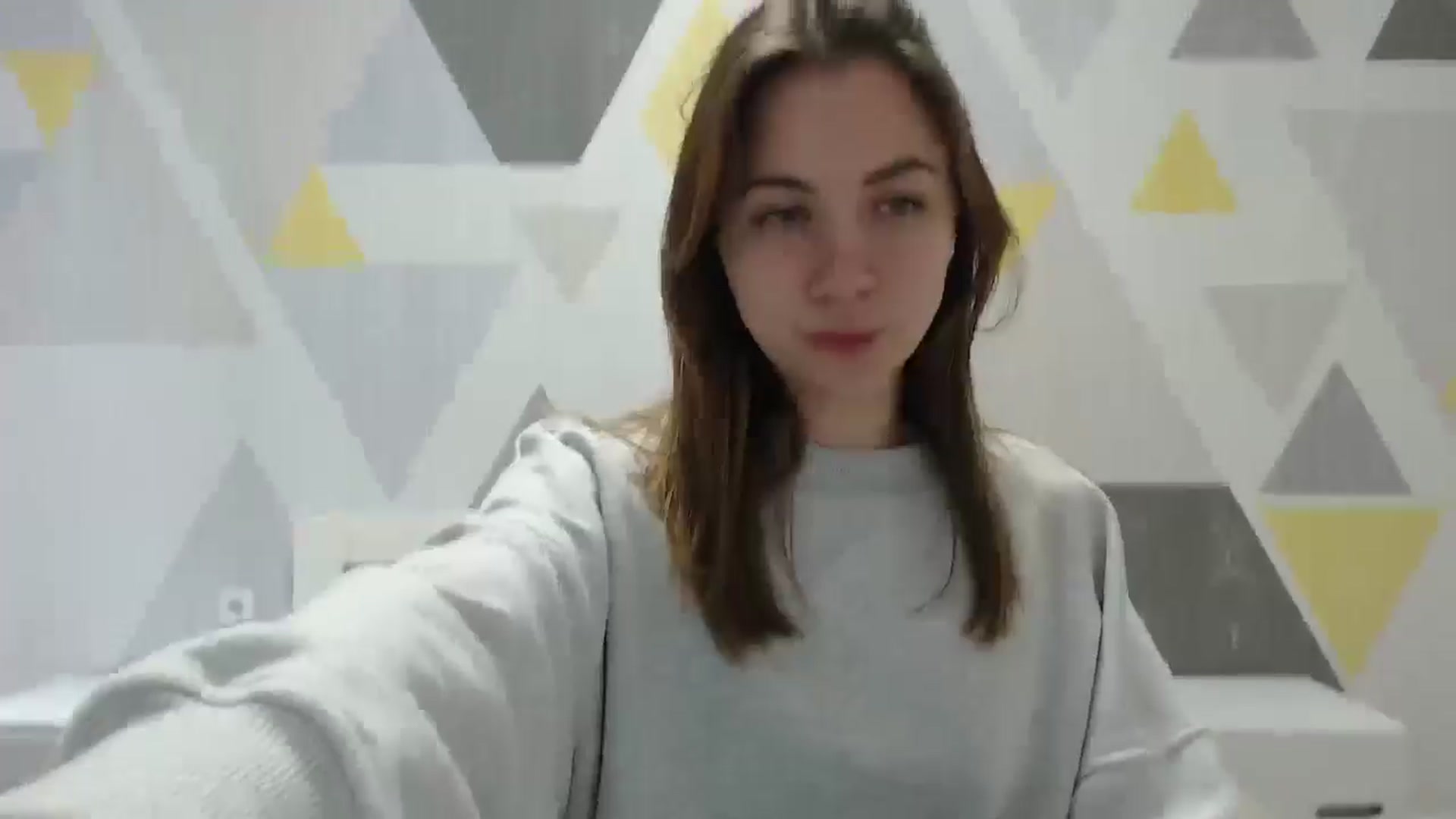 Gallery image thumbnail from Sulfate0's myfreecams stream on, 01/19/2025, 08:50 image 17 of 20