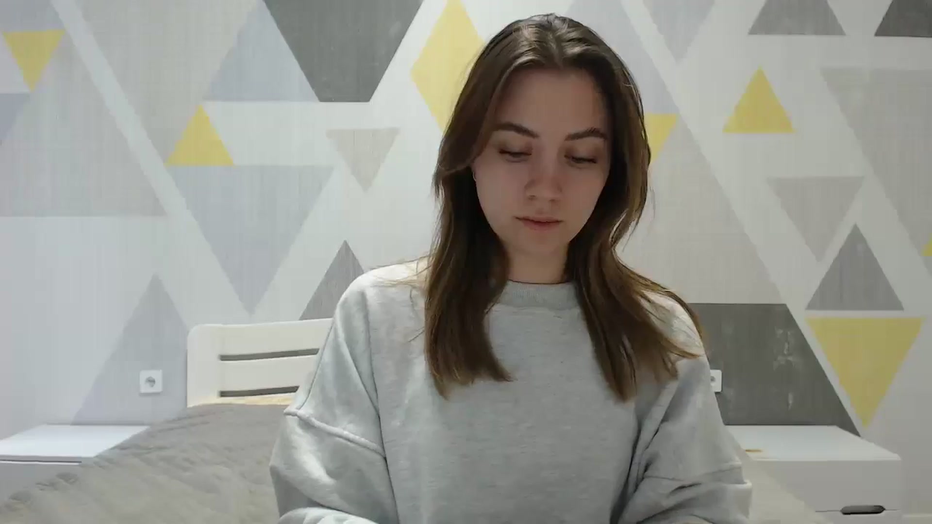 Gallery image thumbnail from Sulfate0's myfreecams stream on, 01/19/2025, 08:50 image 18 of 20