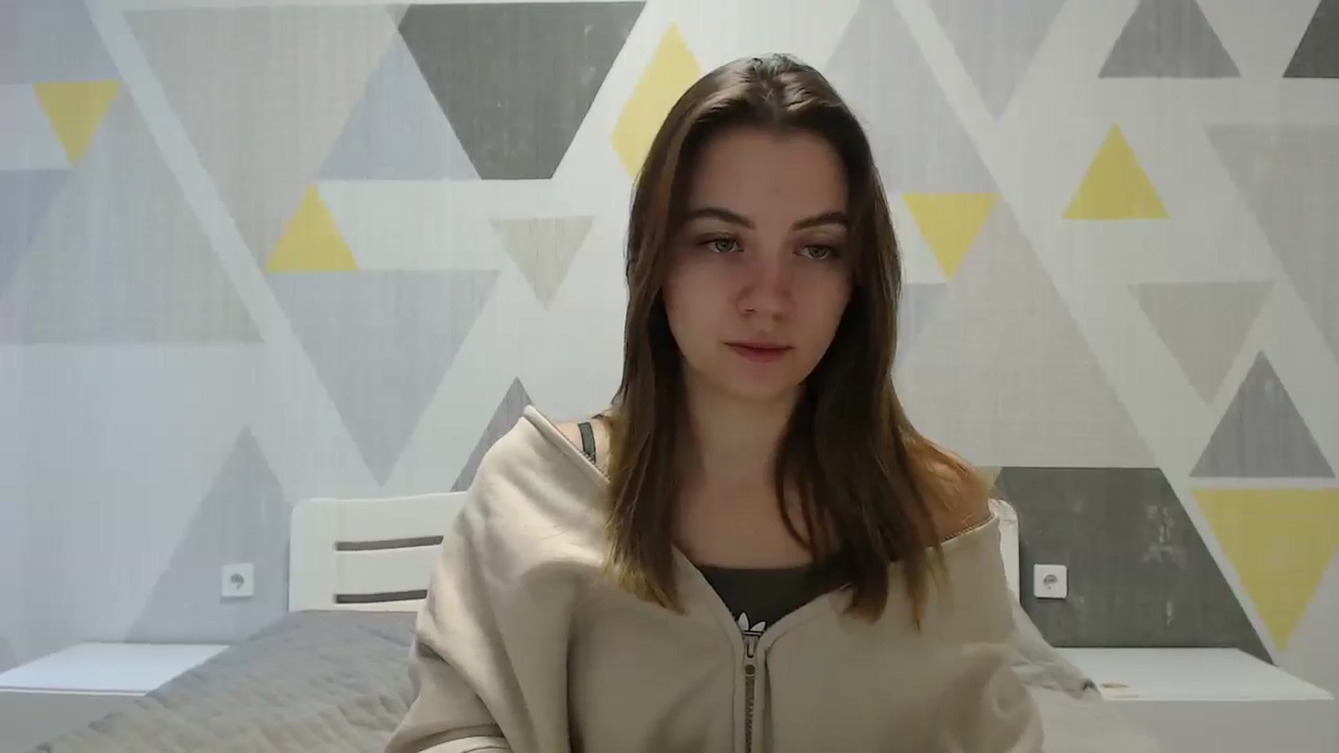 Gallery image thumbnail from Sulfate0's myfreecams stream on, 01/20/2025, 07:43 image 12 of 20