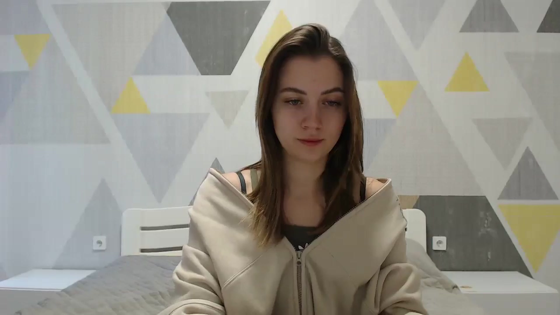 Gallery image thumbnail from Sulfate0's myfreecams stream on, 01/20/2025, 07:43 image 14 of 20