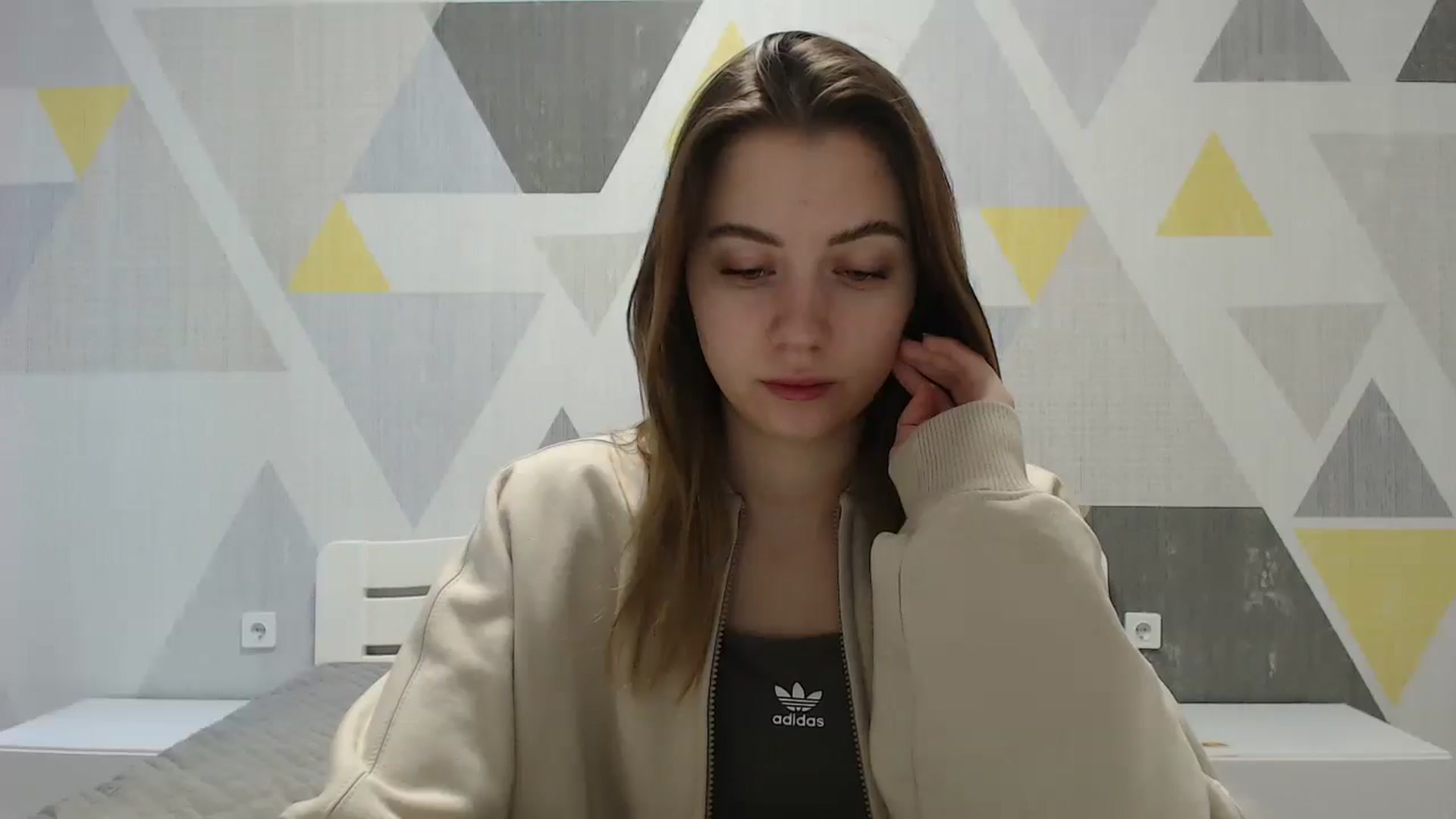 Gallery image thumbnail from Sulfate0's myfreecams stream on, 01/20/2025, 07:43 image 2 of 20