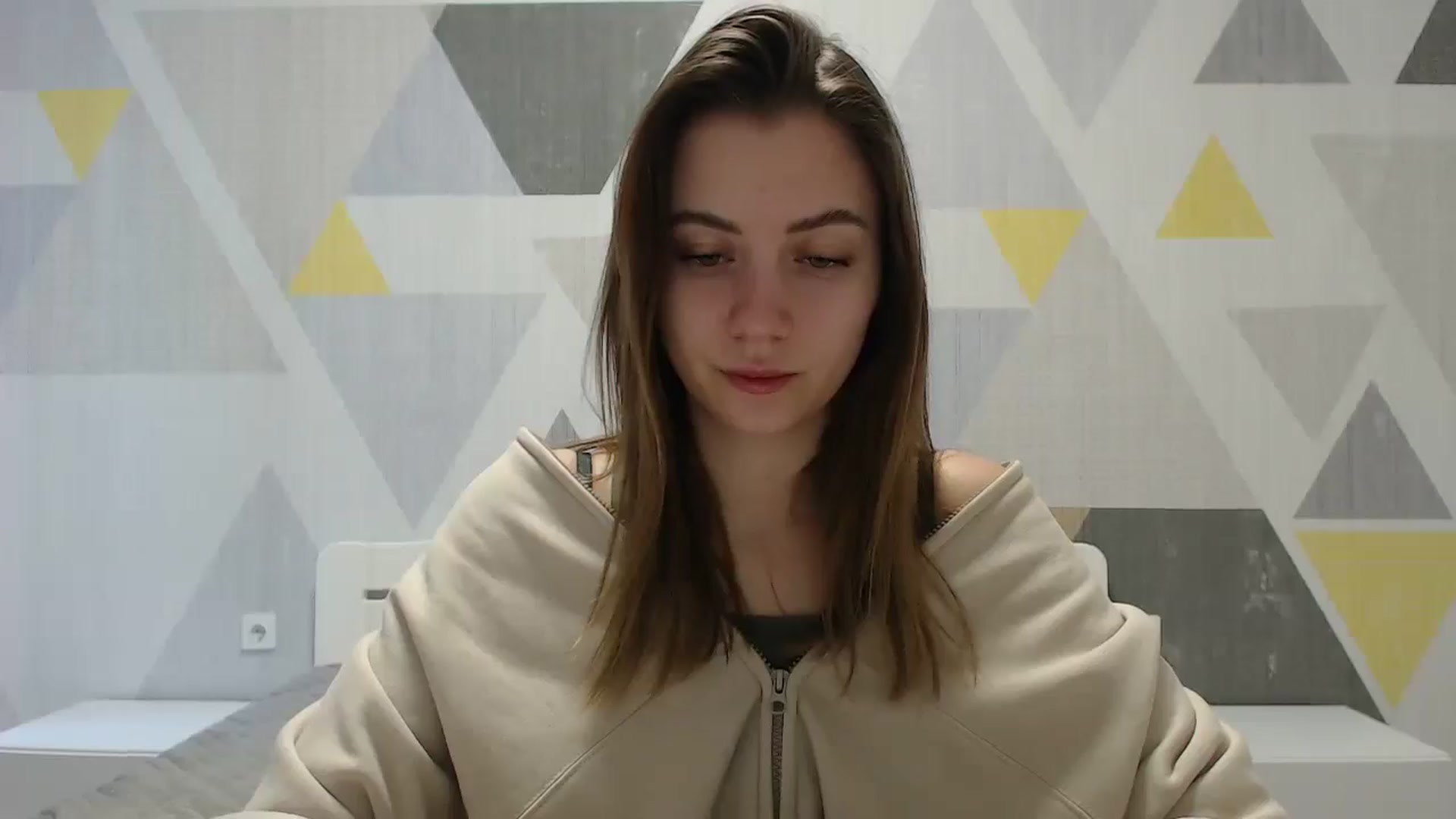 Gallery image thumbnail from Sulfate0's myfreecams stream on, 01/20/2025, 07:43 image 16 of 20