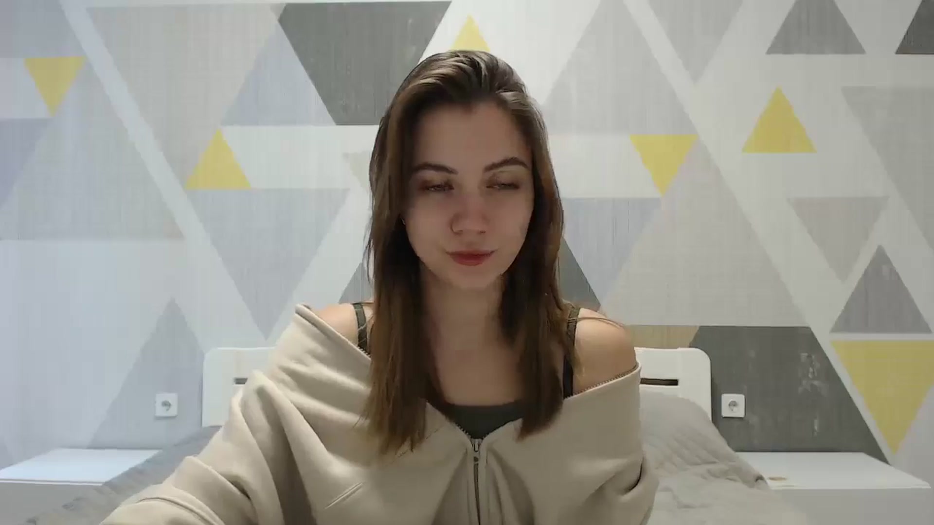 Gallery image thumbnail from Sulfate0's myfreecams stream on, 01/20/2025, 07:43 image 19 of 20