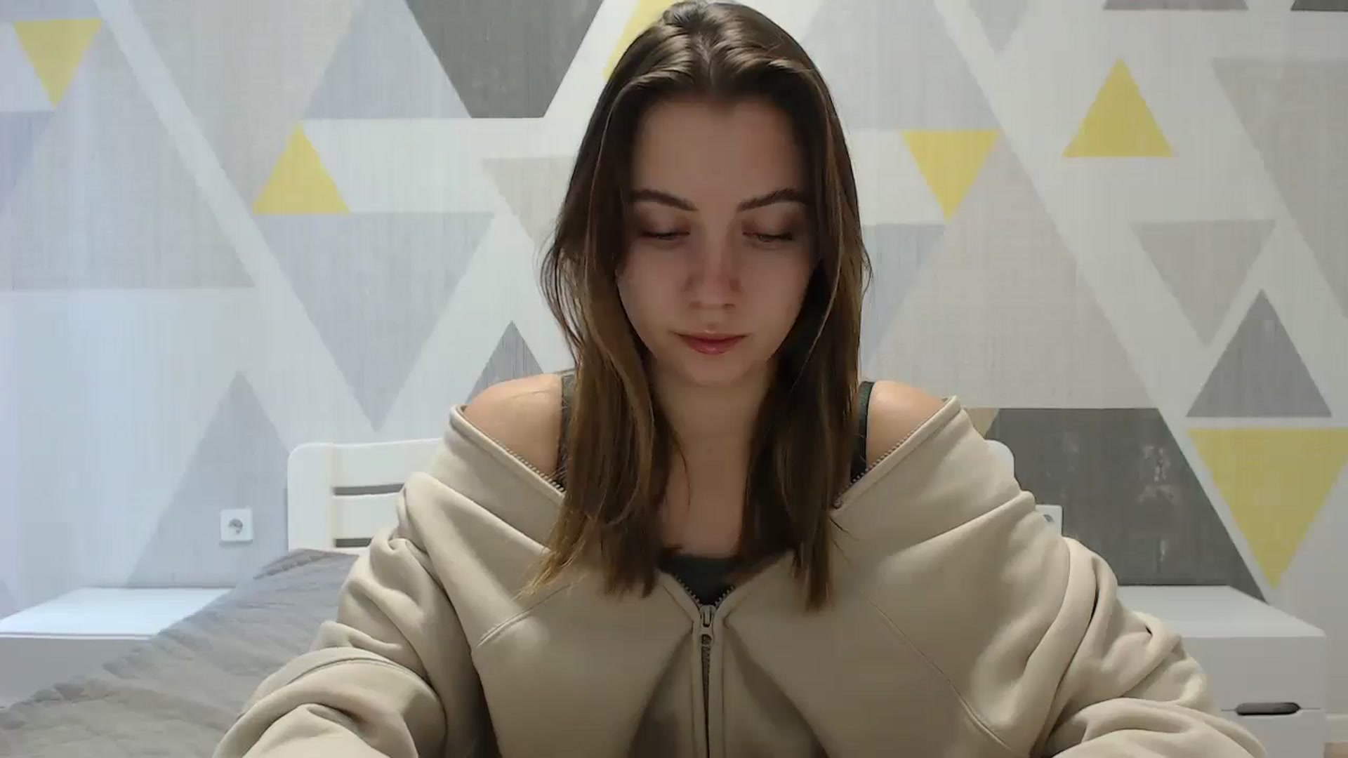 Gallery image thumbnail from Sulfate0's myfreecams stream on, 01/20/2025, 08:45 image 14 of 20