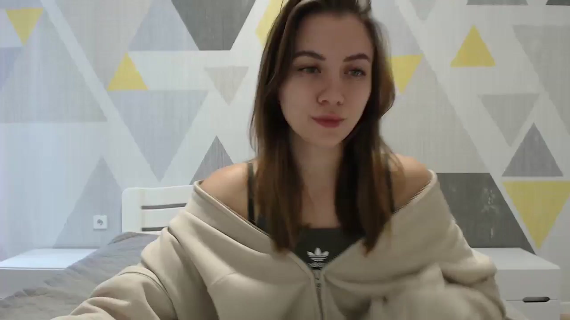 Gallery image thumbnail from Sulfate0's myfreecams stream on, 01/20/2025, 08:45 image 17 of 20
