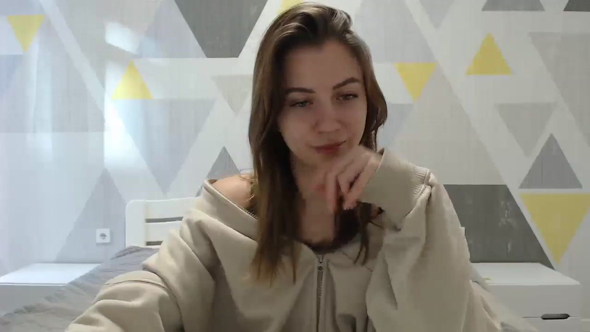 Gallery image thumbnail from Sulfate0's myfreecams stream on, 01/20/2025, 09:43 image 6 of 20