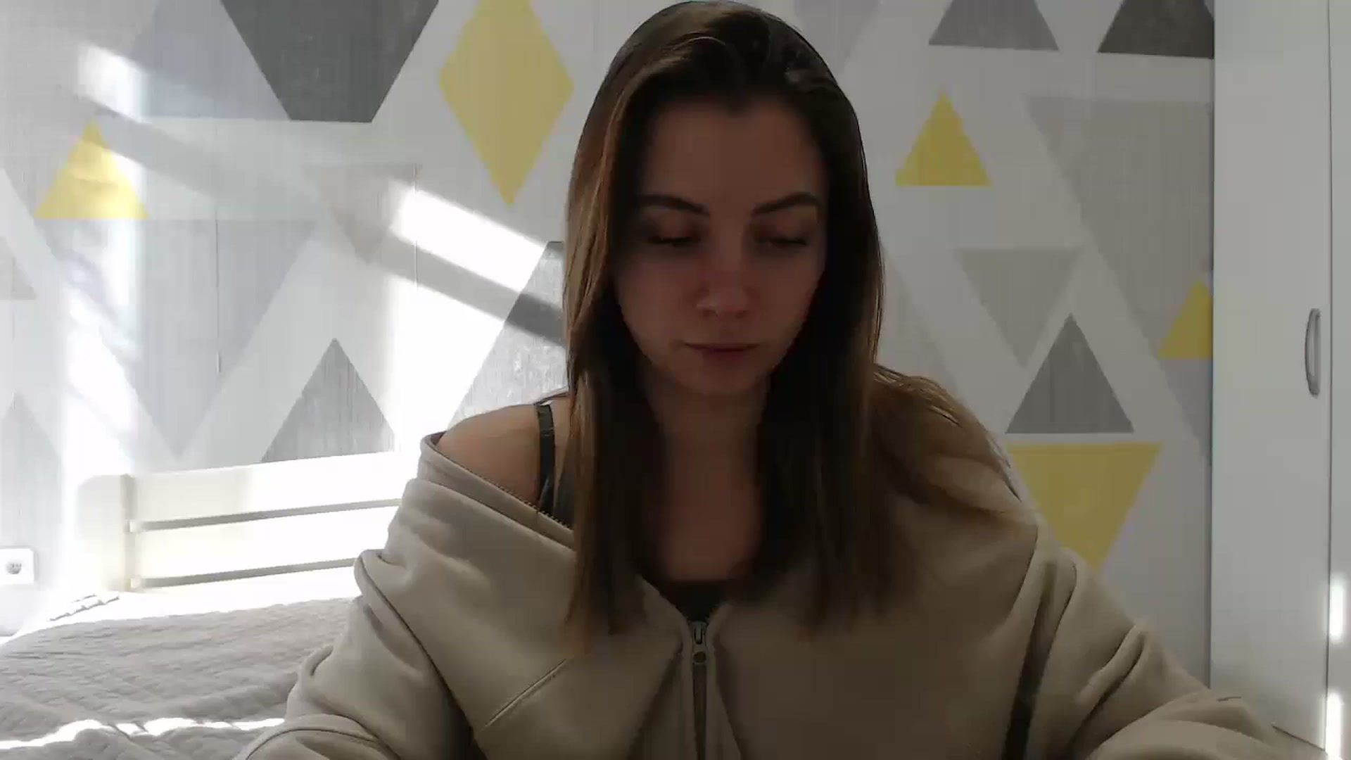 Gallery image thumbnail from Sulfate0's myfreecams stream on, 01/20/2025, 10:24 image 3 of 20