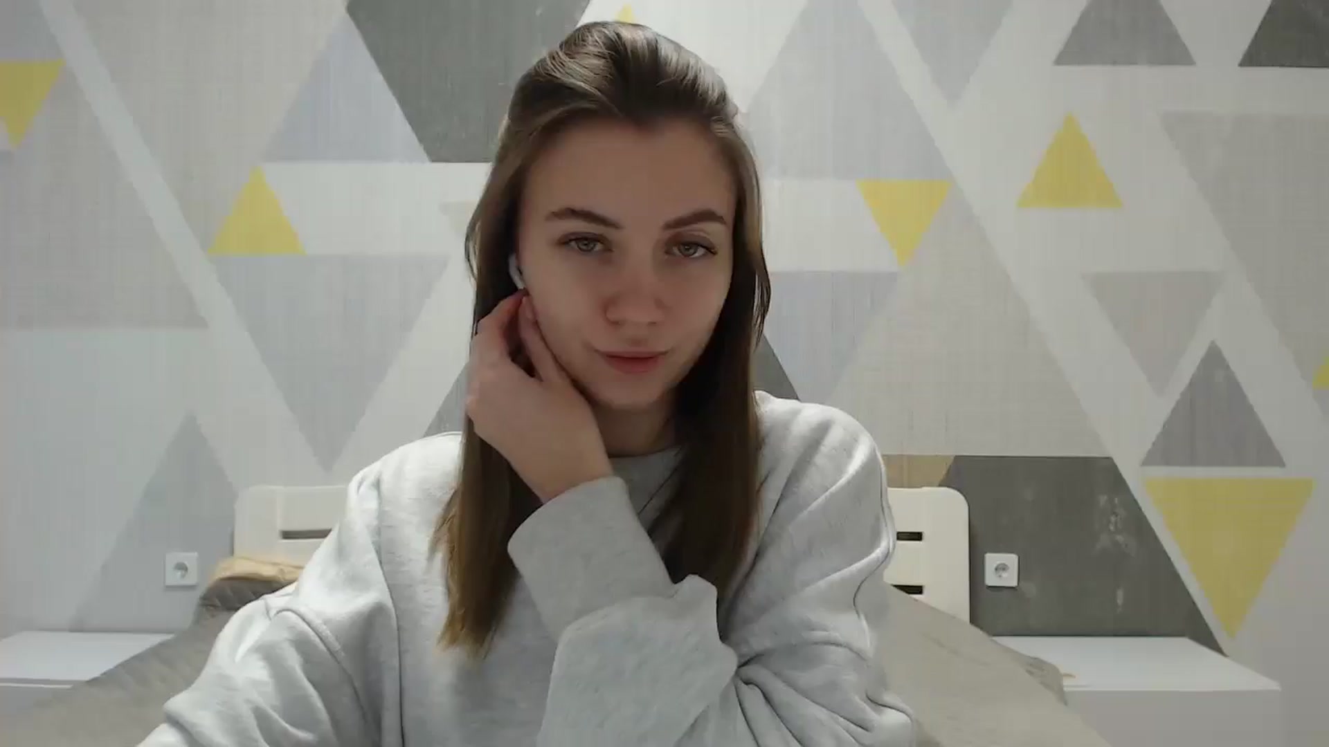 Gallery image thumbnail from Sulfate0's myfreecams stream on, 01/22/2025, 08:57 image 3 of 20