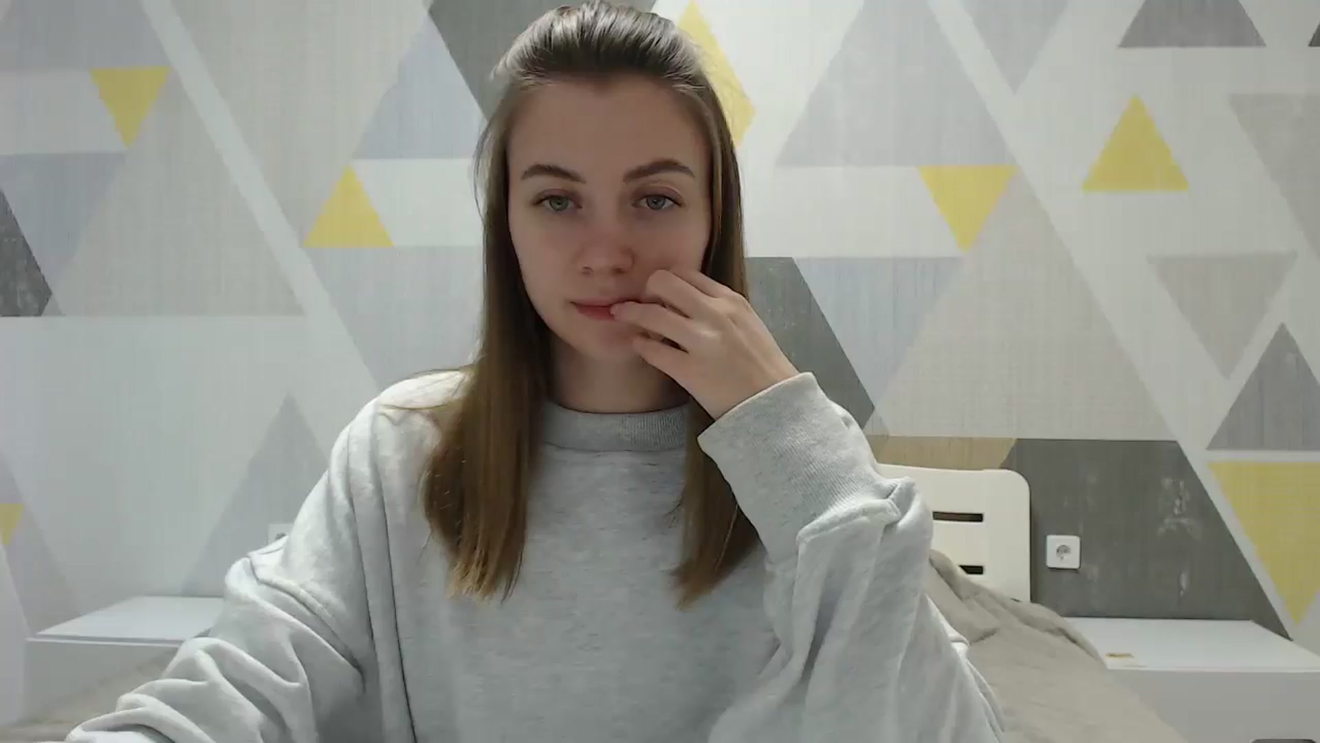 Gallery image thumbnail from Sulfate0's myfreecams stream on, 01/22/2025, 10:53 image 6 of 20