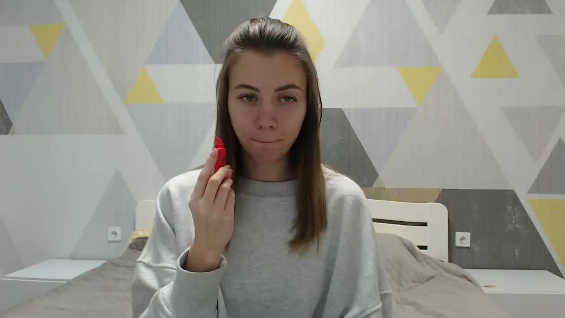 Gallery image thumbnail from Sulfate0's myfreecams stream on, 01/22/2025, 10:53 image 15 of 20