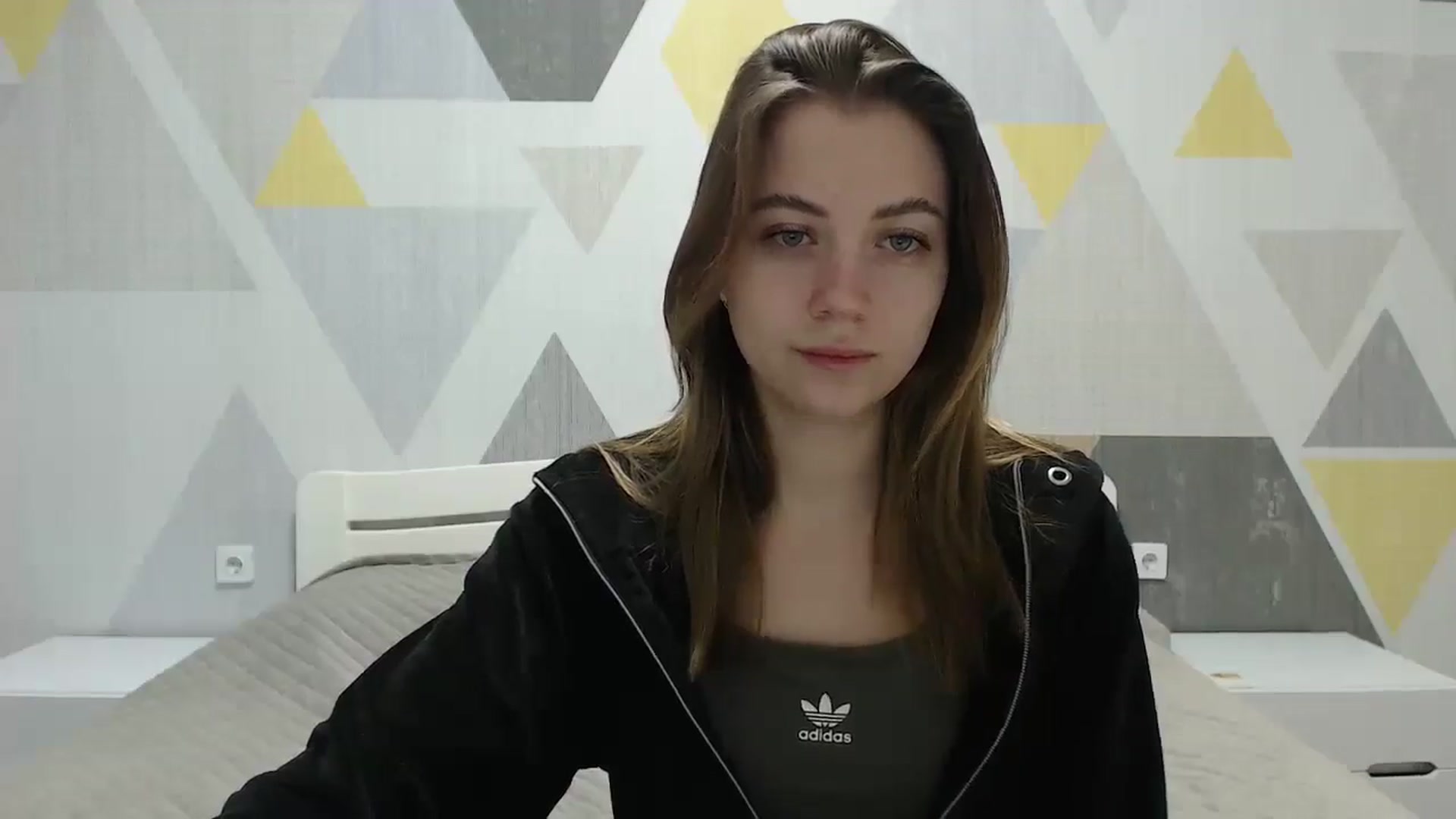 Gallery image thumbnail from Sulfate0's myfreecams stream on, 01/24/2025, 06:29 image 17 of 20