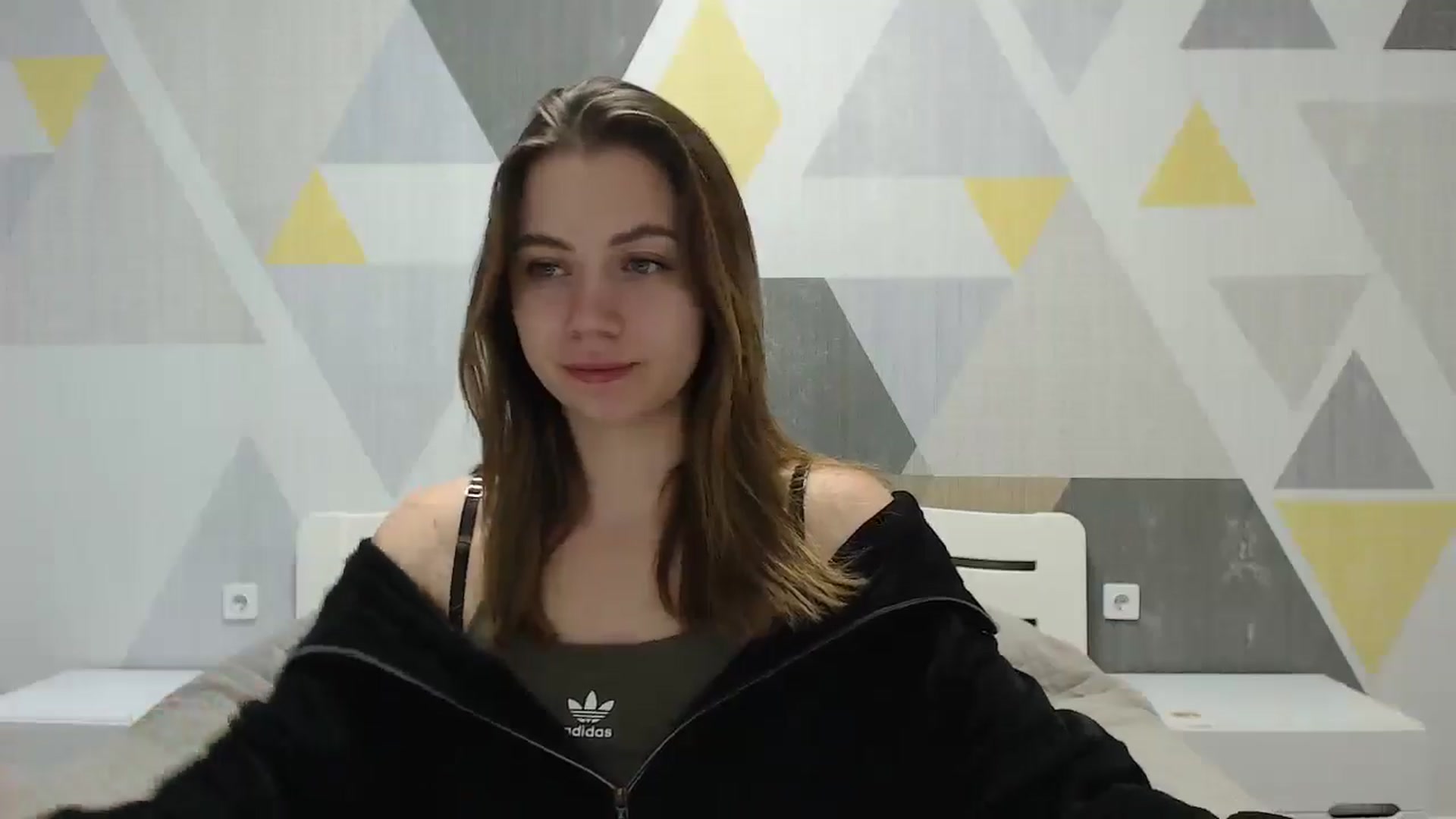 Gallery image thumbnail from Sulfate0's myfreecams stream on, 01/24/2025, 07:55 image 16 of 20