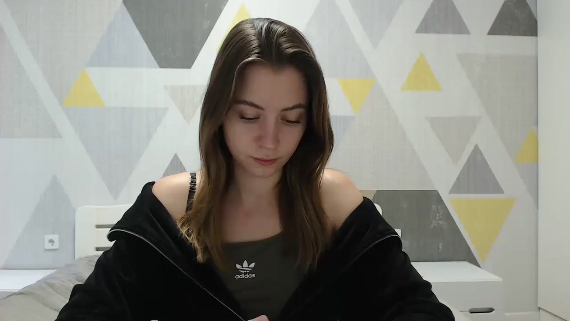 Gallery image thumbnail from Sulfate0's myfreecams stream on, 01/24/2025, 10:29 image 6 of 20