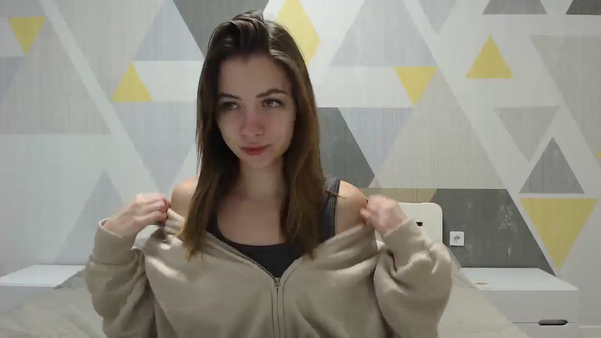 Gallery image thumbnail from Sulfate0's myfreecams stream on, 01/25/2025, 07:26 image 8 of 20