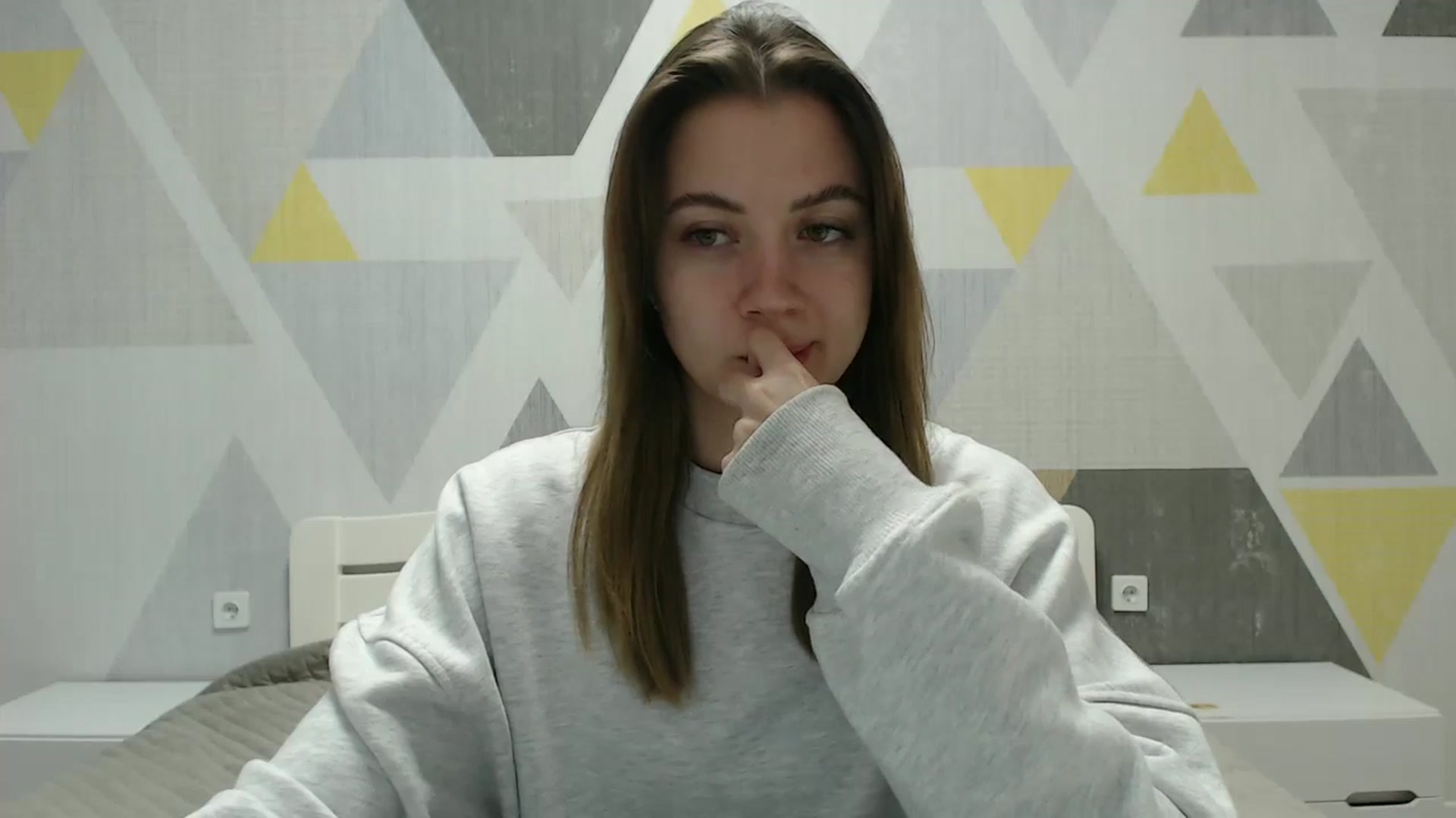 Gallery image thumbnail from Sulfate0's myfreecams stream on, 01/27/2025, 07:36 image 7 of 20