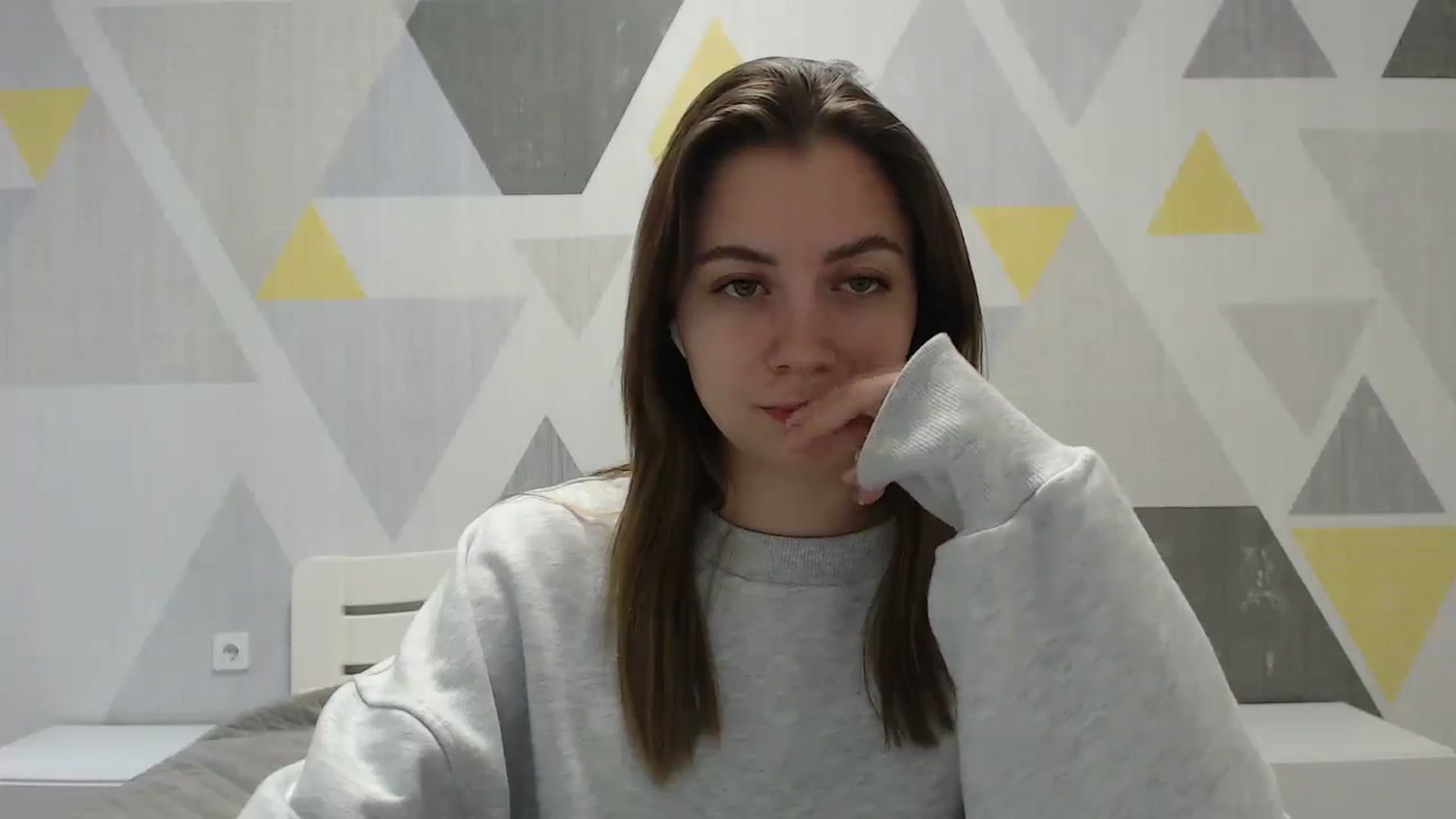 Gallery image thumbnail from Sulfate0's myfreecams stream on, 01/27/2025, 09:32 image 17 of 20