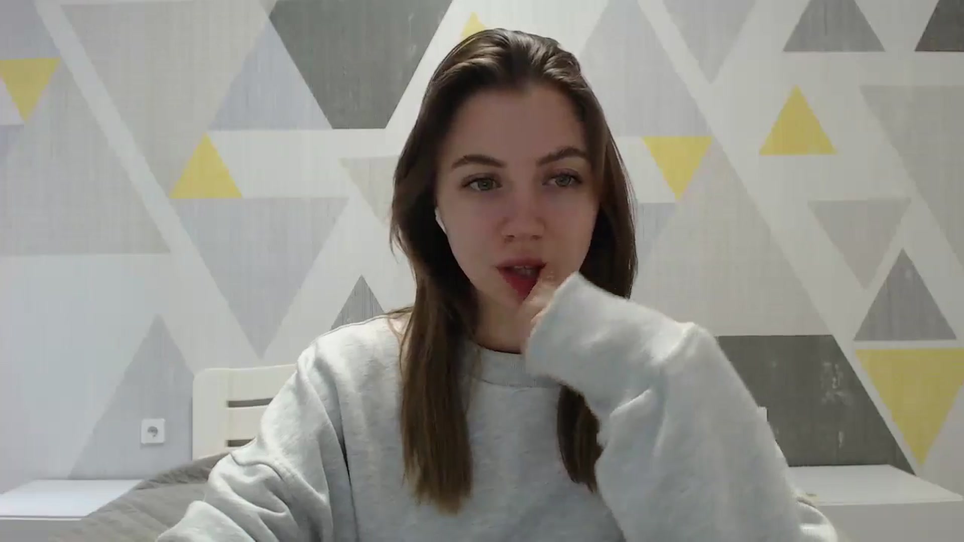 Gallery image thumbnail from Sulfate0's myfreecams stream on, 01/27/2025, 09:32 image 15 of 20