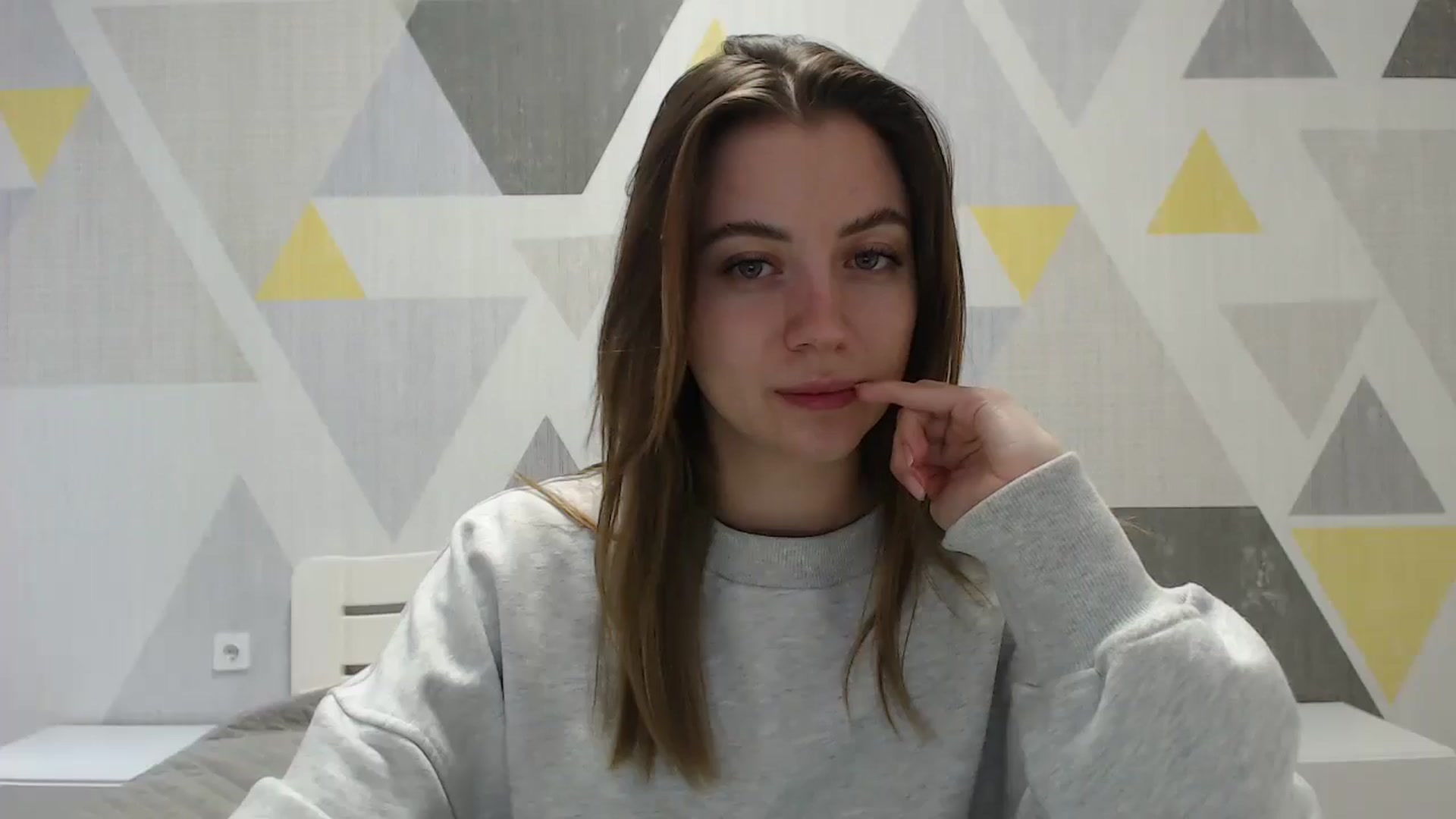Gallery image thumbnail from Sulfate0's myfreecams stream on, 01/27/2025, 09:32 image 1 of 20