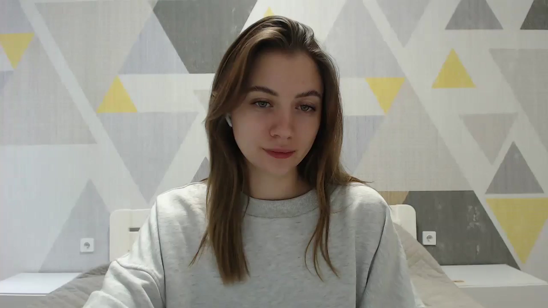 Gallery image thumbnail from Sulfate0's myfreecams stream on, 01/27/2025, 09:32 image 10 of 20