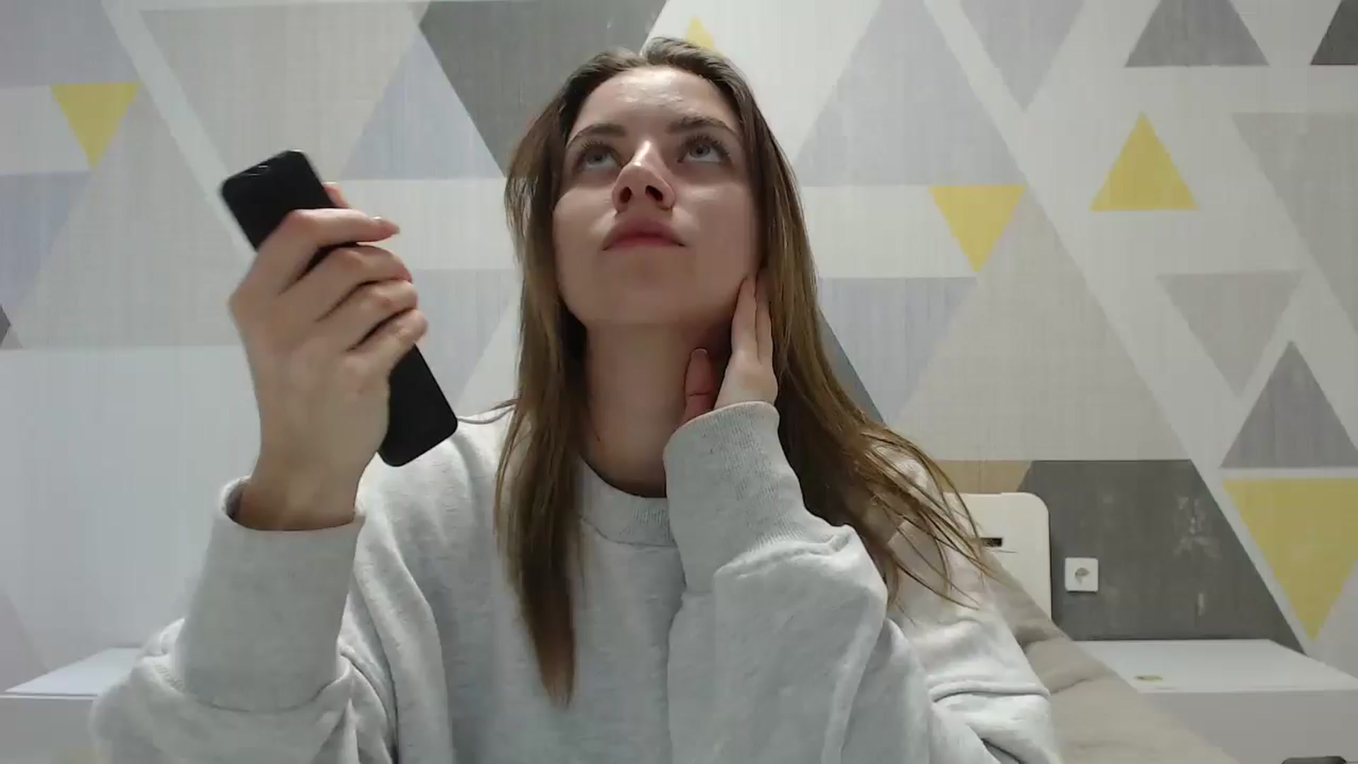 Gallery image thumbnail from Sulfate0's myfreecams stream on, 01/27/2025, 10:28 image 4 of 20