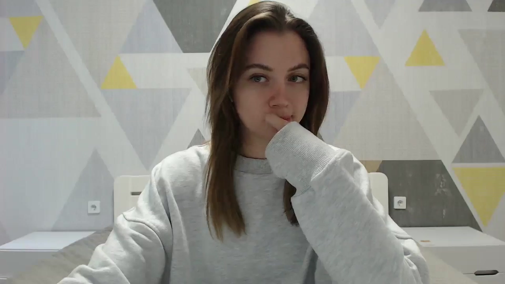 Gallery image thumbnail from Sulfate0's myfreecams stream on, 01/27/2025, 10:54 image 13 of 20