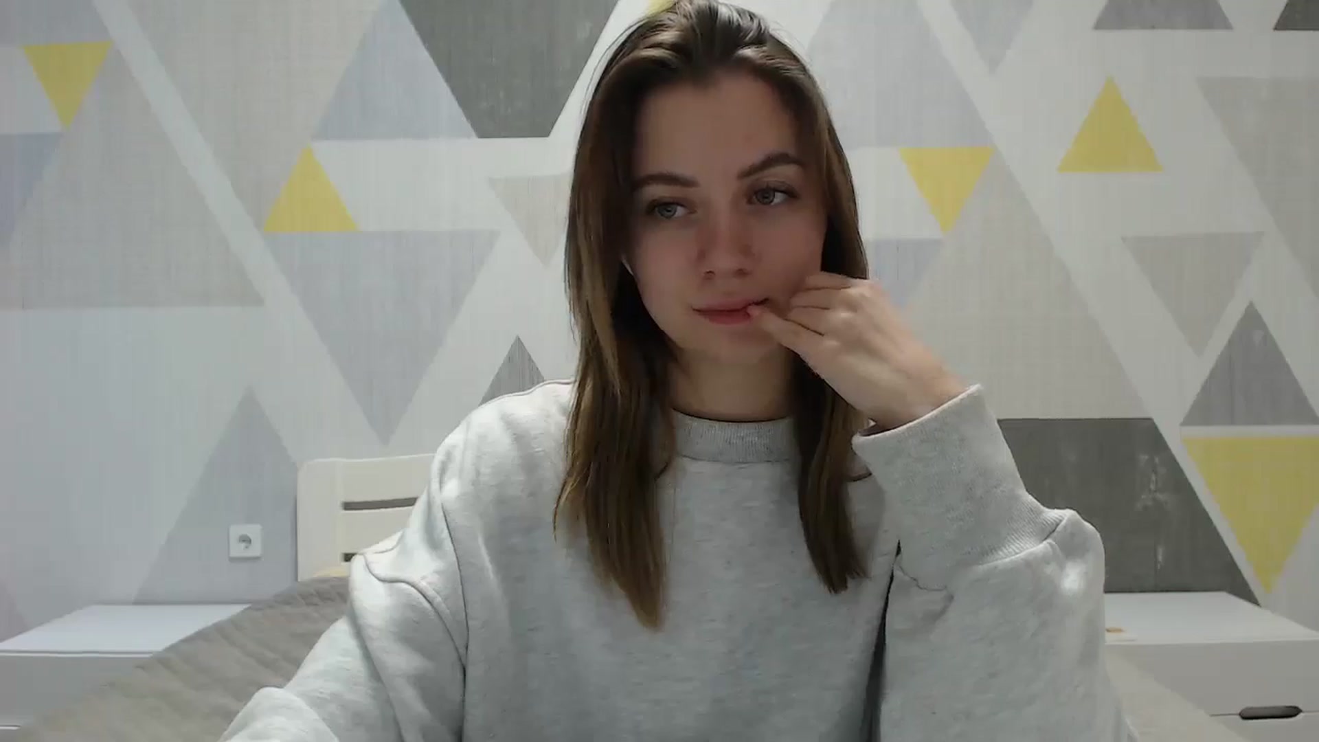 Gallery image thumbnail from Sulfate0's myfreecams stream on, 01/27/2025, 10:54 image 10 of 20