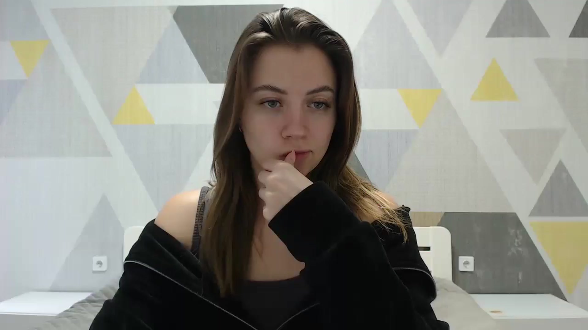 Gallery image thumbnail from Sulfate0's myfreecams stream on, 01/29/2025, 09:57 image 14 of 20