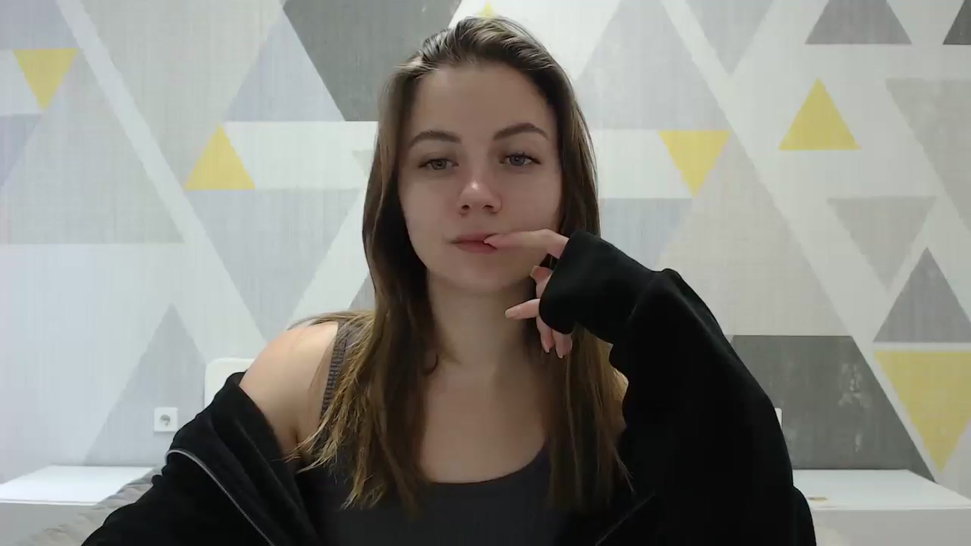 Gallery image thumbnail from Sulfate0's myfreecams stream on, 01/29/2025, 10:19 image 13 of 20