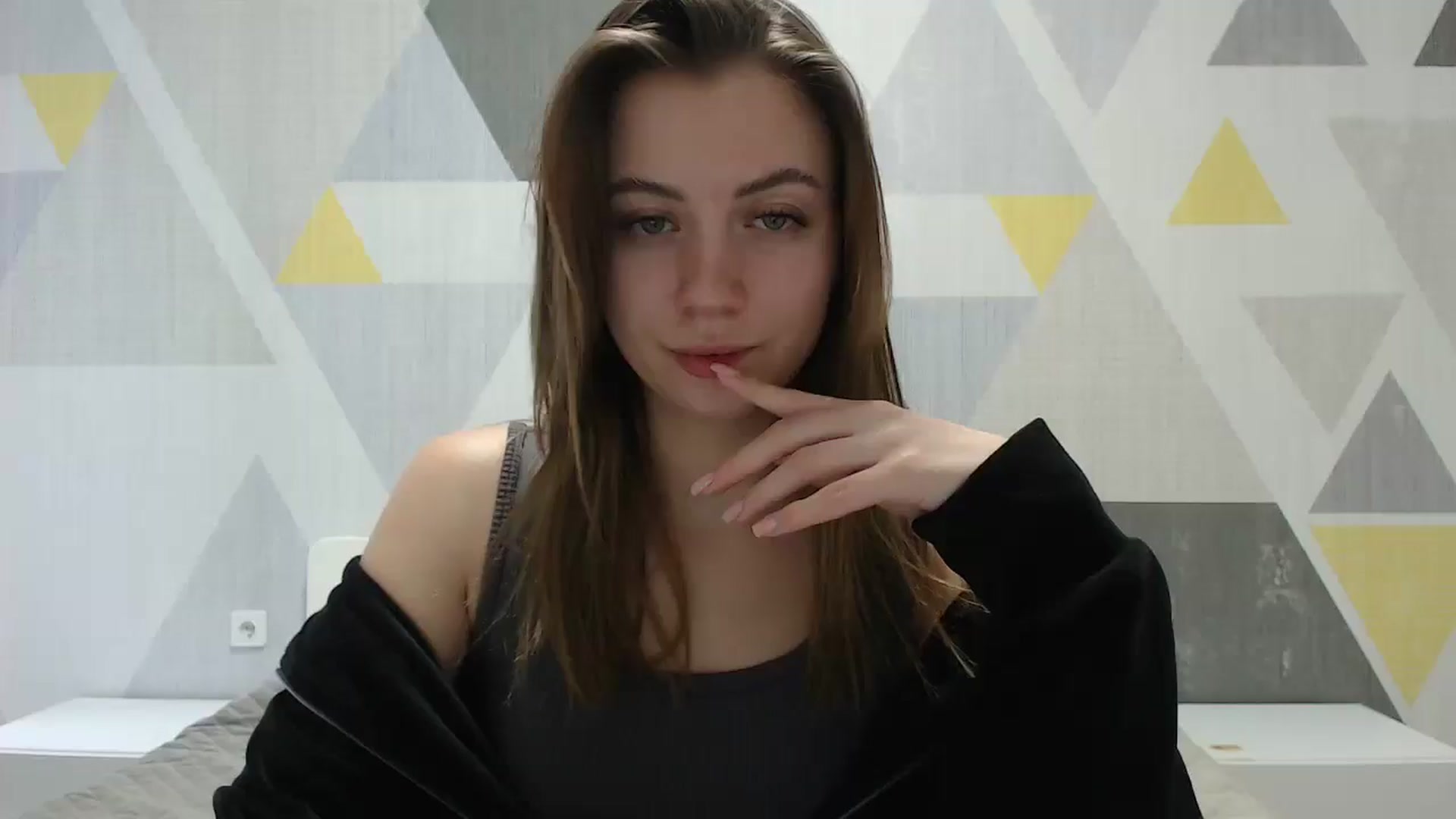 Gallery image thumbnail from Sulfate0's myfreecams stream on, 01/29/2025, 10:19 image 8 of 20