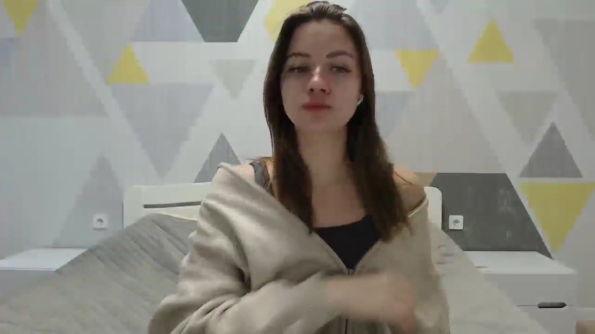 Gallery image thumbnail from Sulfate0's myfreecams stream on, 01/31/2025, 07:39 image 11 of 20