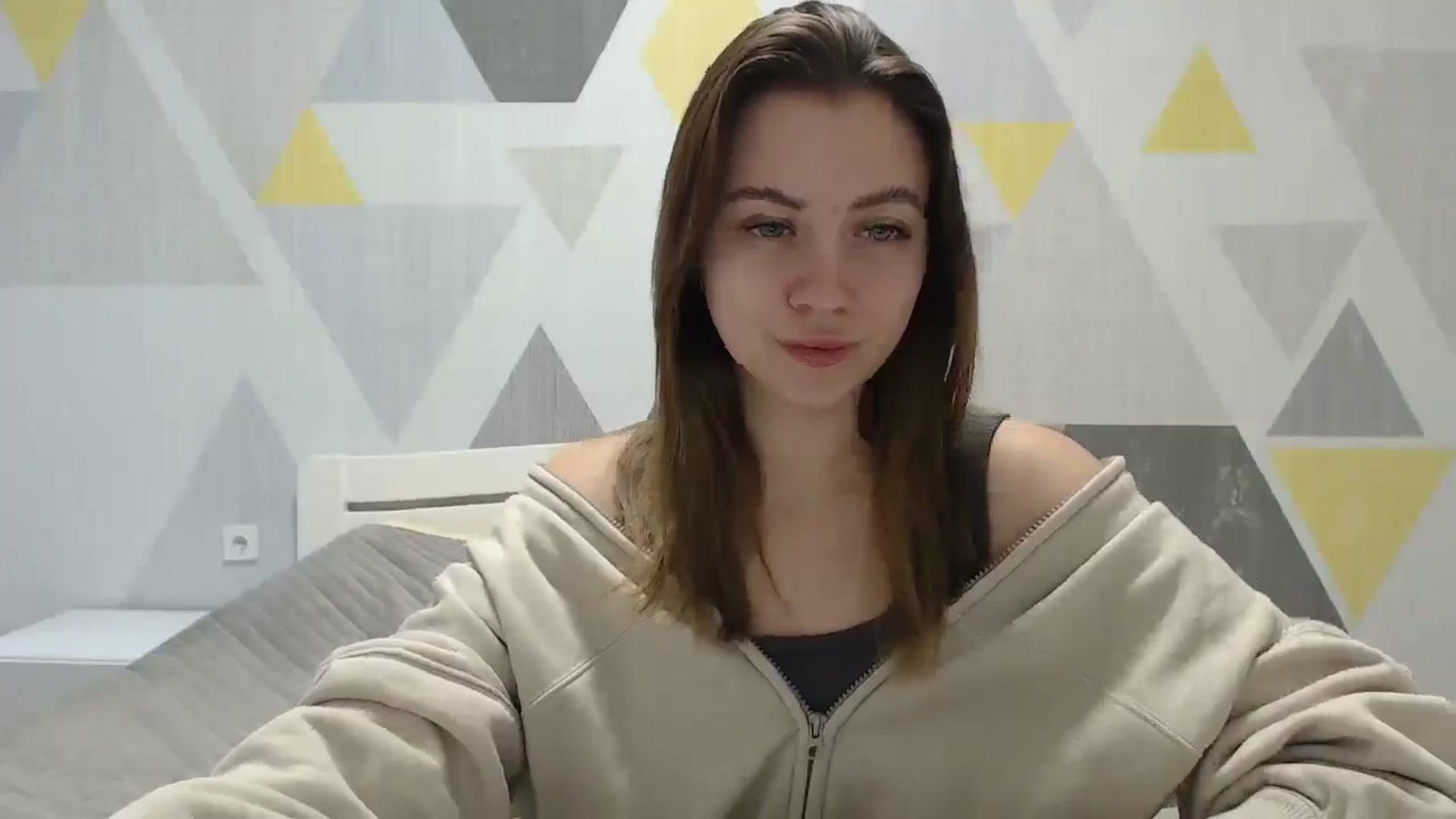 Gallery image thumbnail from Sulfate0's myfreecams stream on, 01/31/2025, 07:58 image 10 of 20