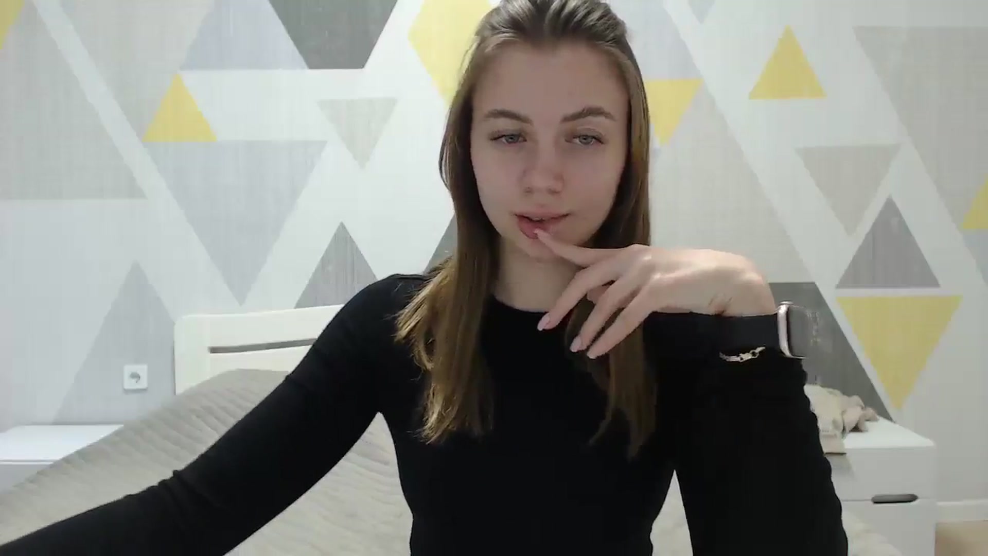 Gallery image thumbnail from Sulfate0's myfreecams stream on, 02/01/2025, 08:45 image 17 of 20