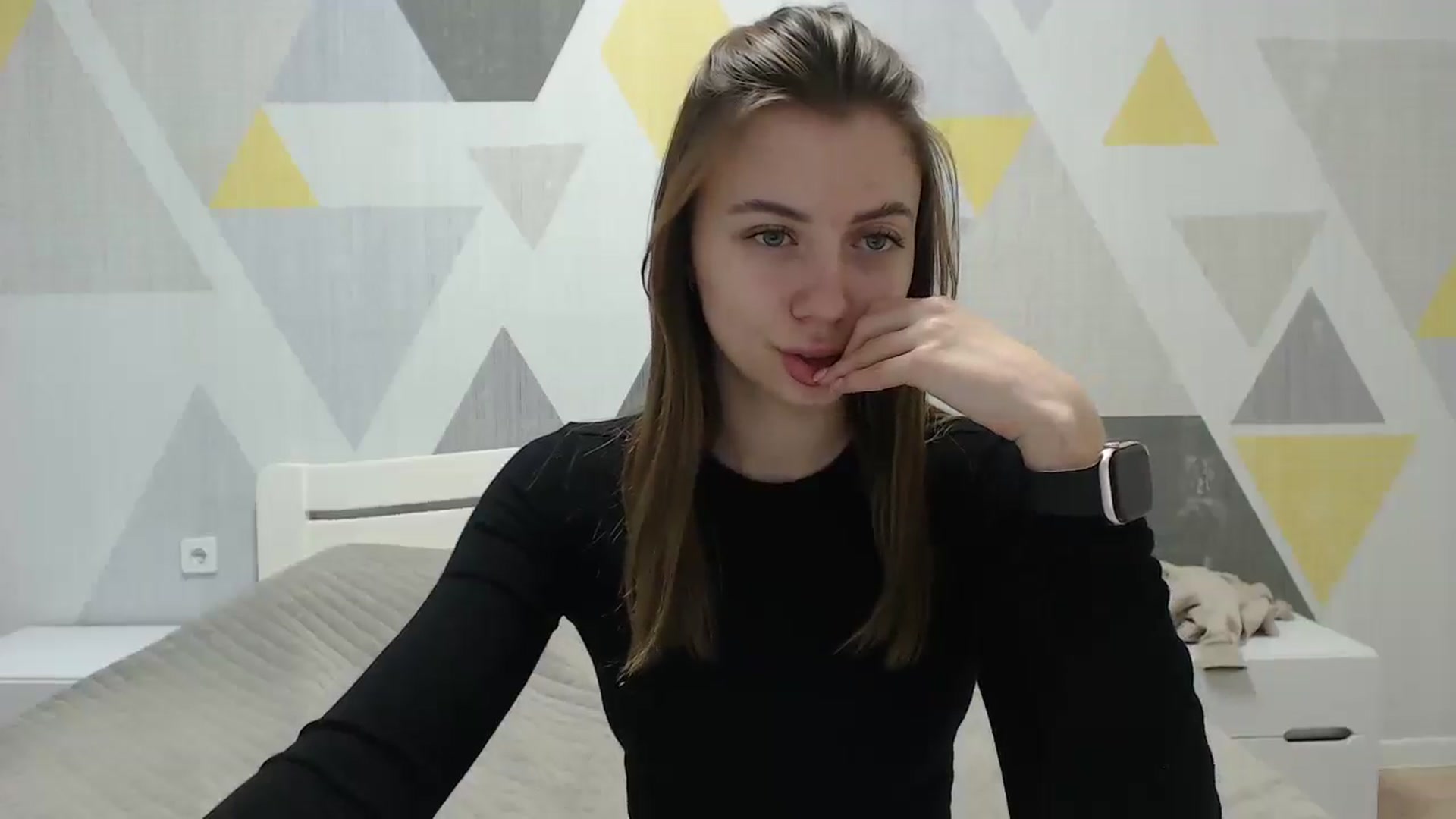 Gallery image thumbnail from Sulfate0's myfreecams stream on, 02/01/2025, 09:00 image 18 of 20