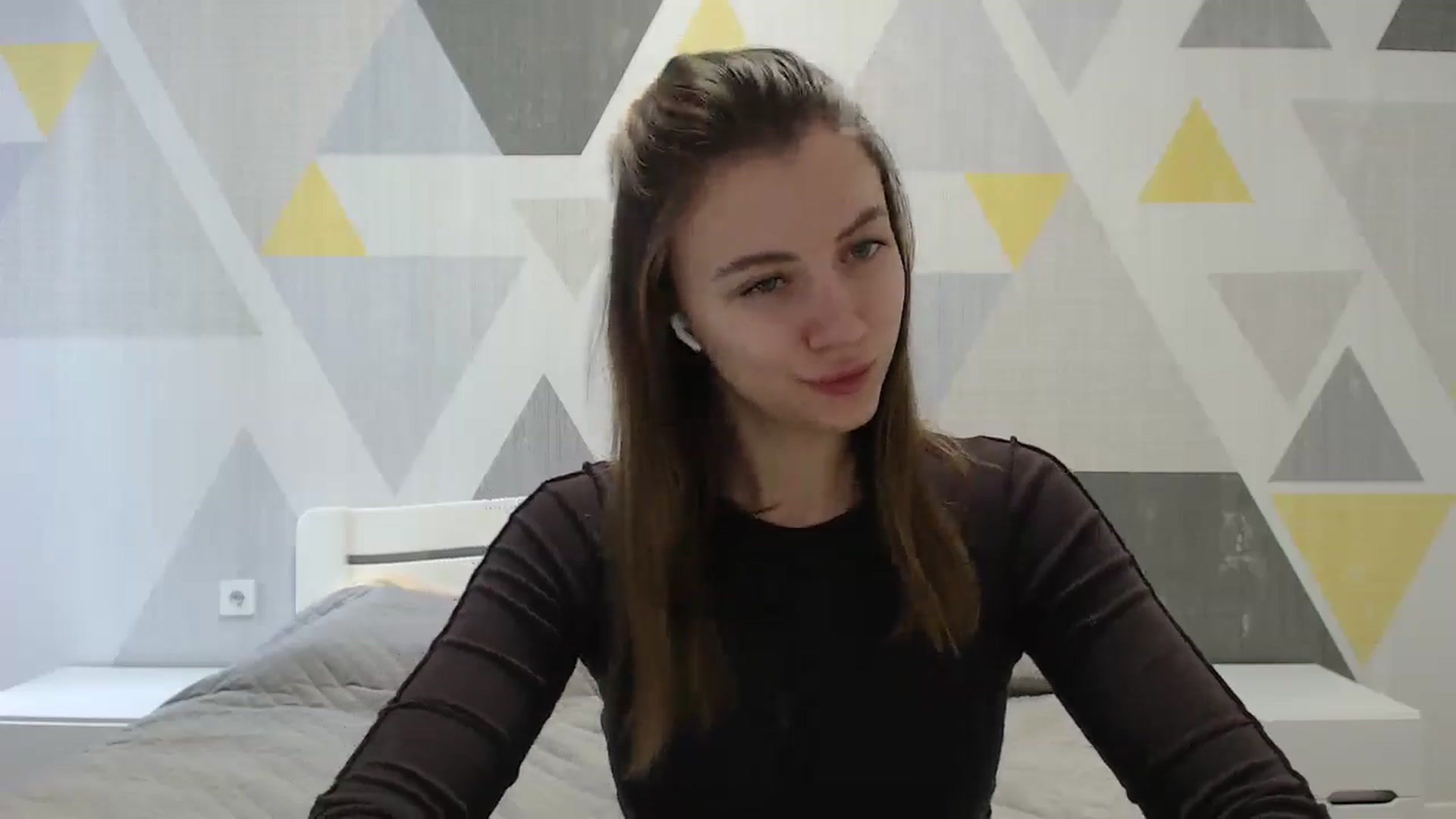 Gallery image thumbnail from Sulfate0's myfreecams stream on, 02/02/2025, 08:42 image 17 of 20