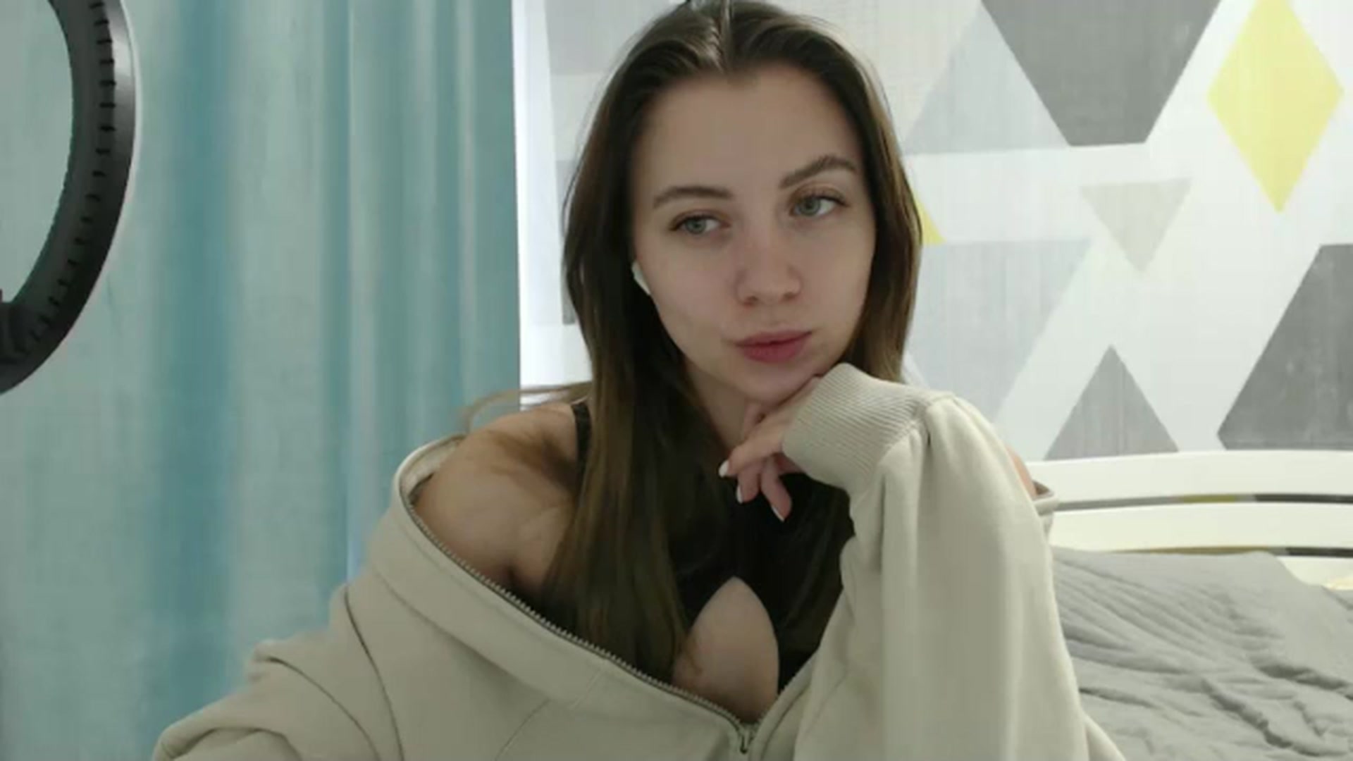 Gallery image thumbnail from Sulfate0's myfreecams stream on, 02/05/2025, 09:44 image 8 of 20