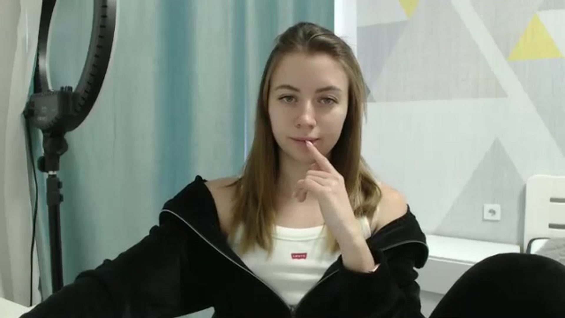 Gallery image thumbnail from Sulfate0's myfreecams stream on, 02/08/2025, 08:46 image 20 of 20