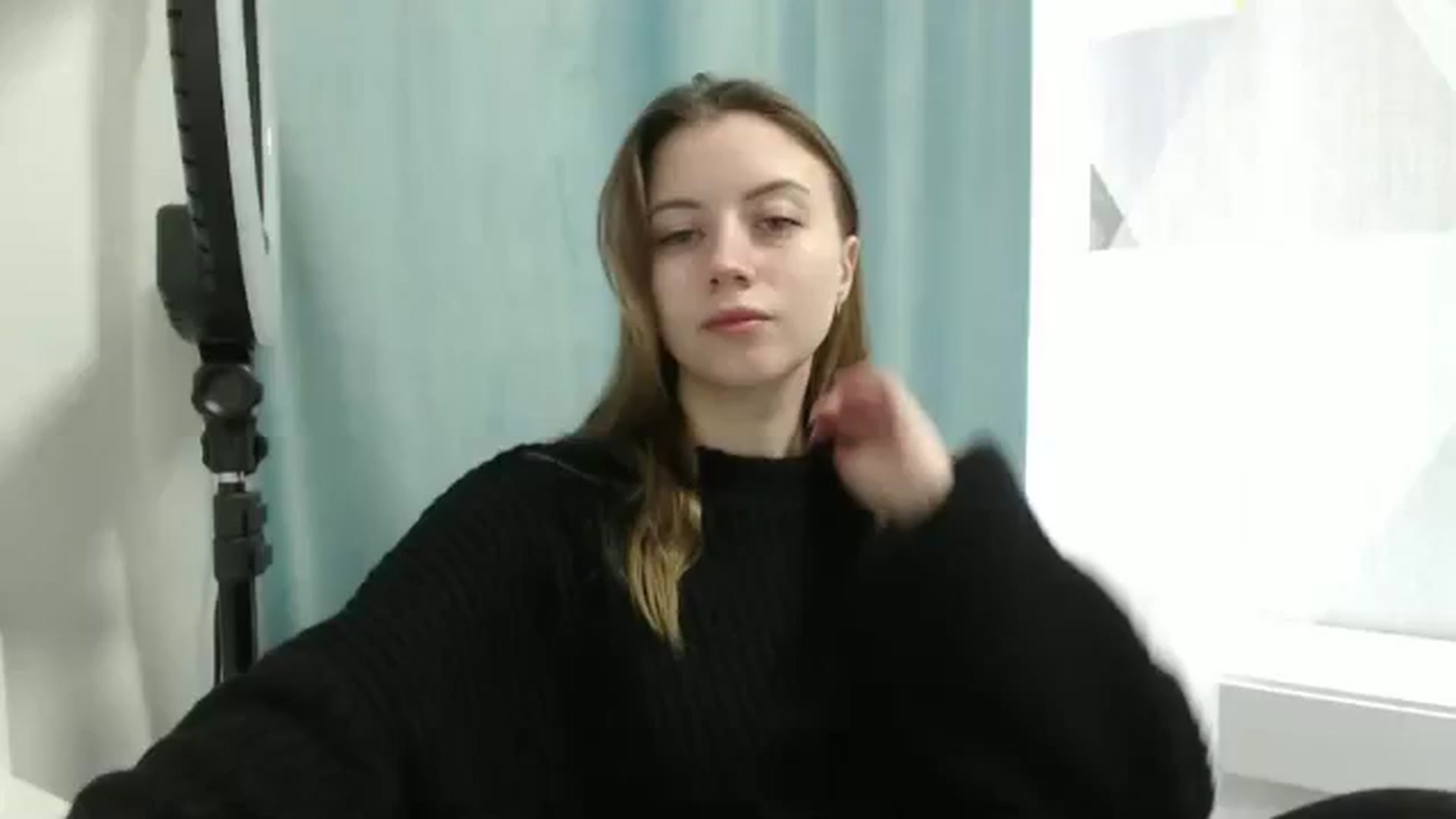 Gallery image thumbnail from Sulfate0's myfreecams stream on, 02/11/2025, 07:56 image 8 of 20