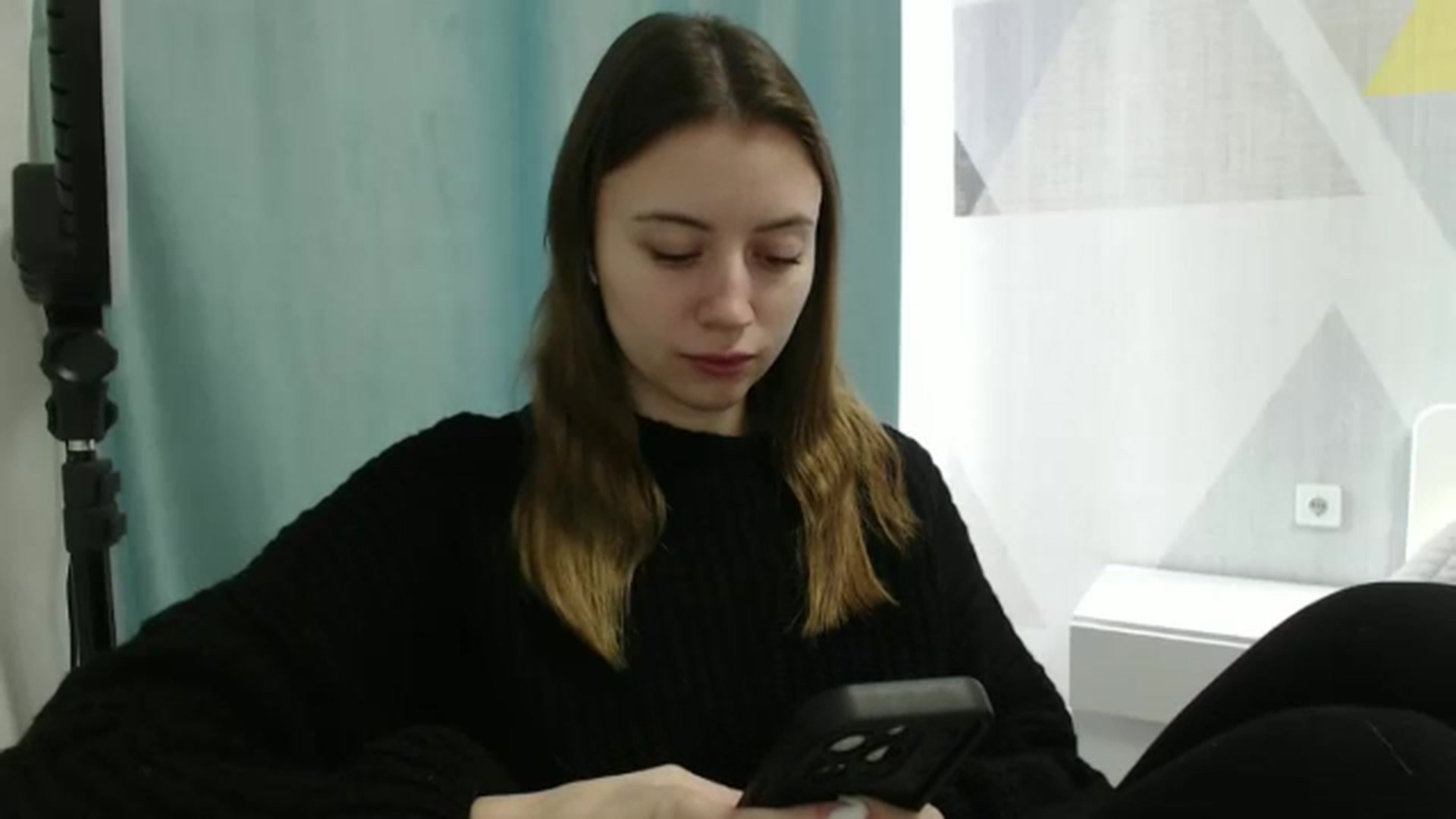 Gallery image thumbnail from Sulfate0's myfreecams stream on, 02/11/2025, 08:20 image 18 of 20